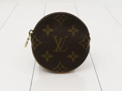 Monogram coin case