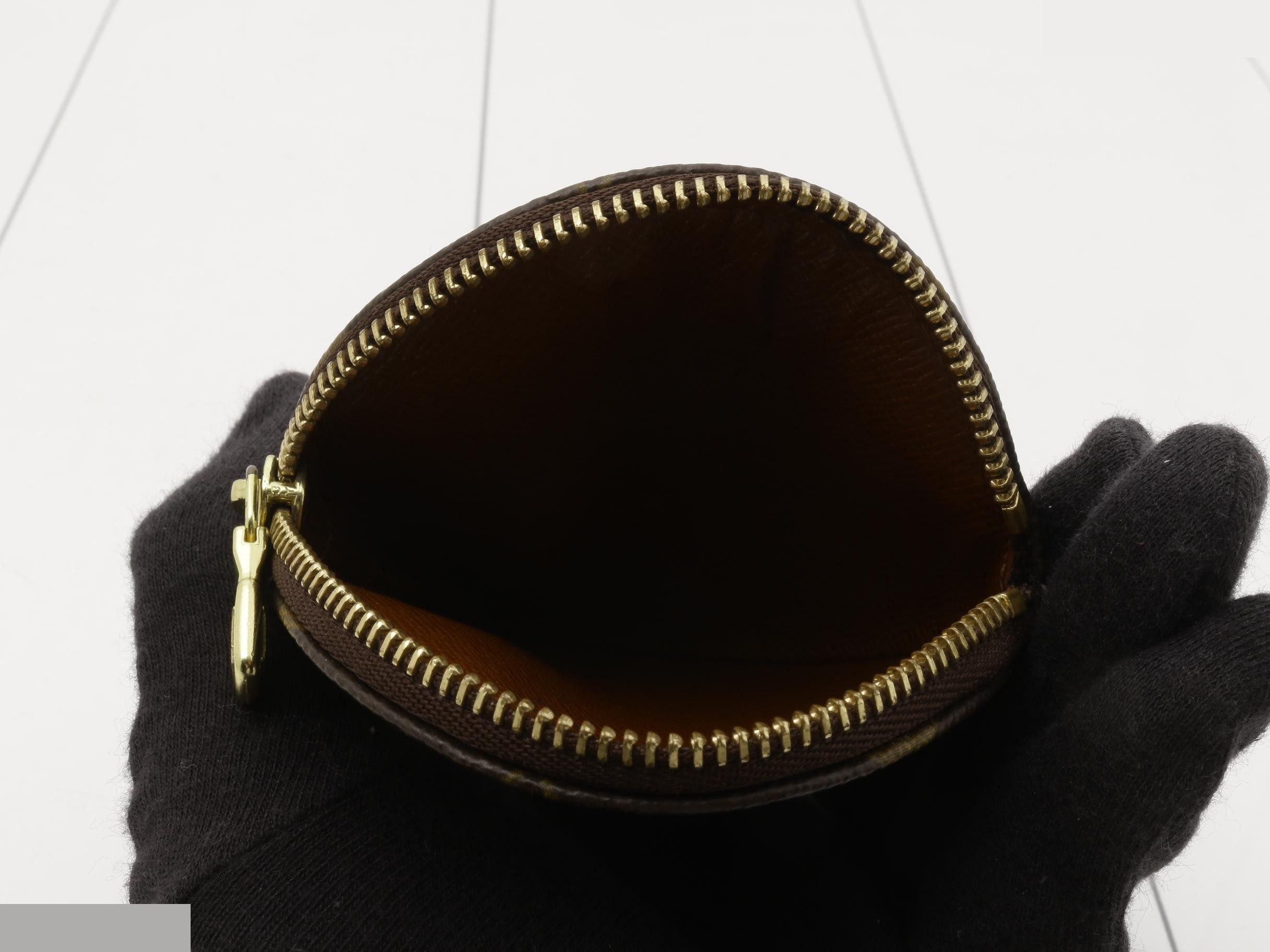 Monogram coin case — view 4