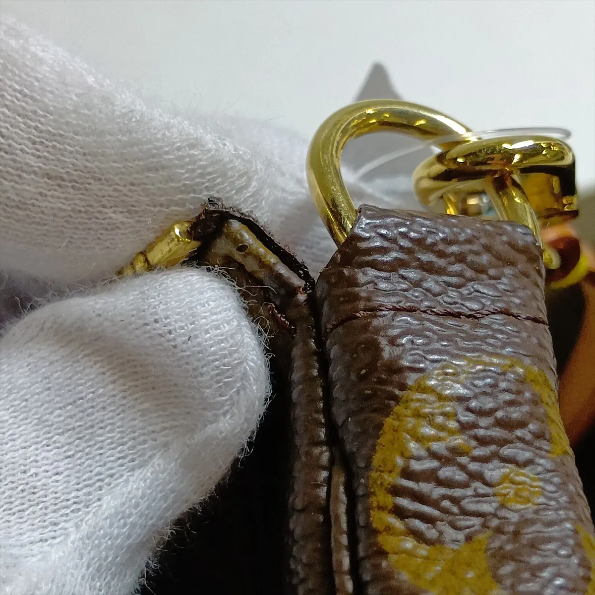 Monogram Pochette Accessoires M51980 VI0032 Brown — view 11