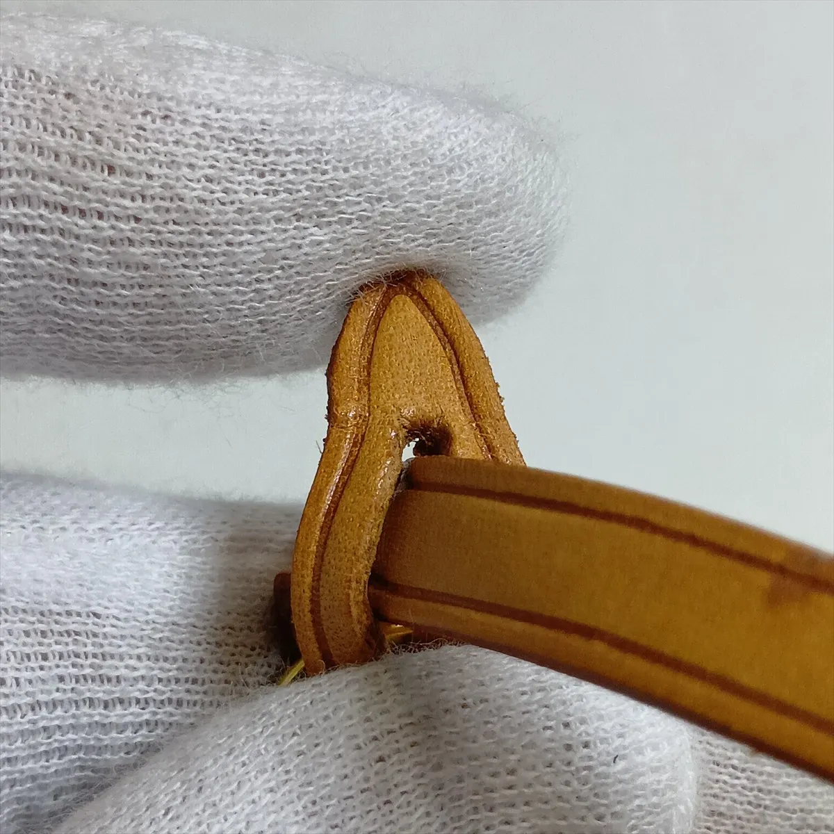 Monogram Pochette Accessoires M51980 VI0032 Brown — view 10