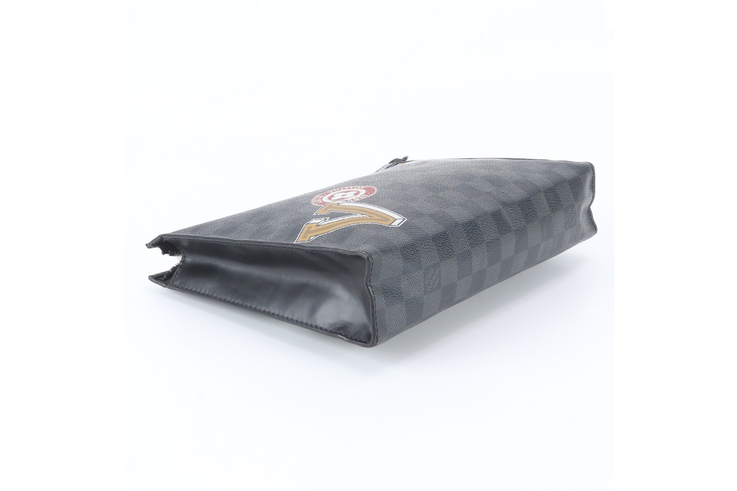 Damier Graphite Pochette Voyage MM LV League N64442 — view 4
