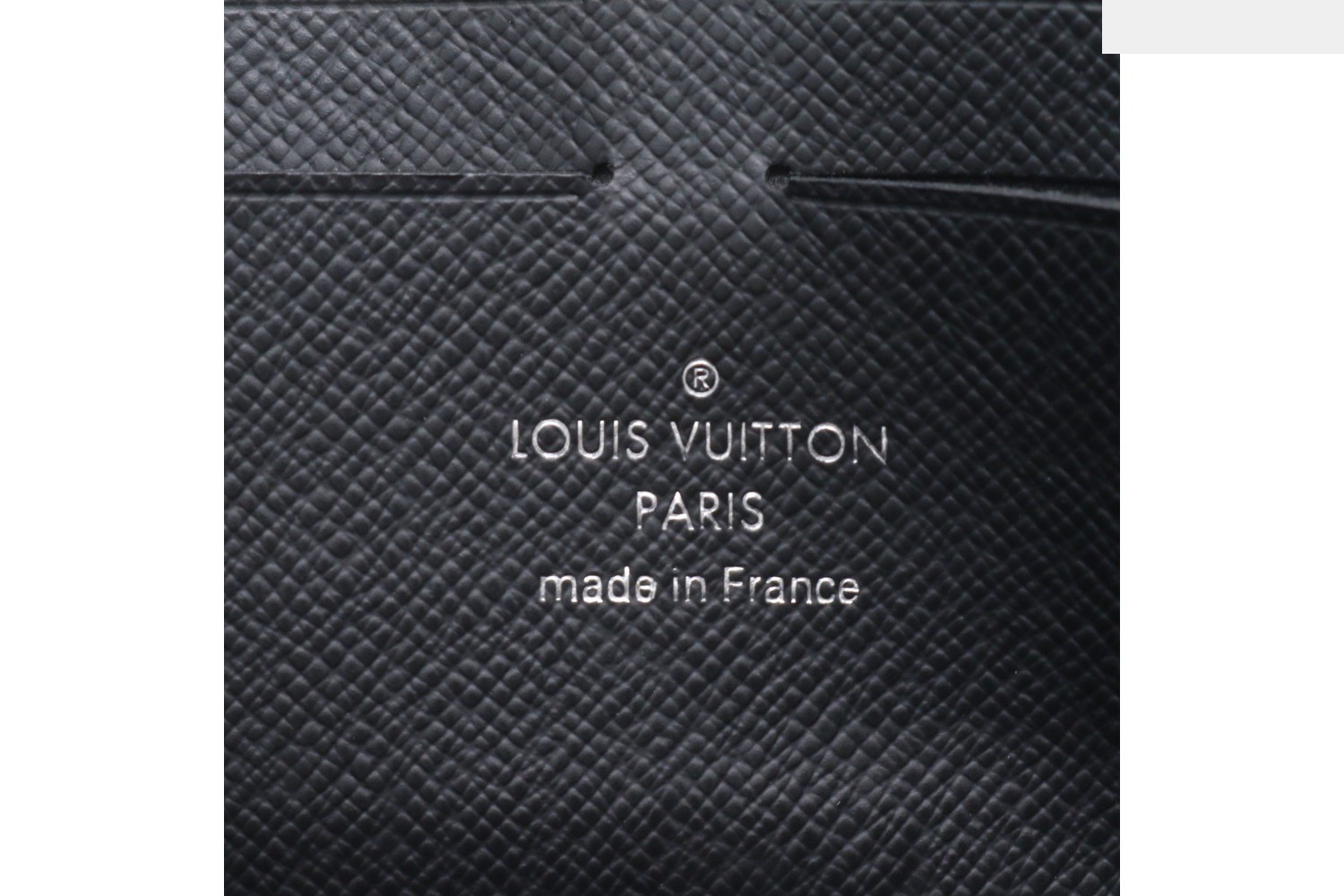 Damier Graphite Pochette Voyage MM LV League N64442 — view 7