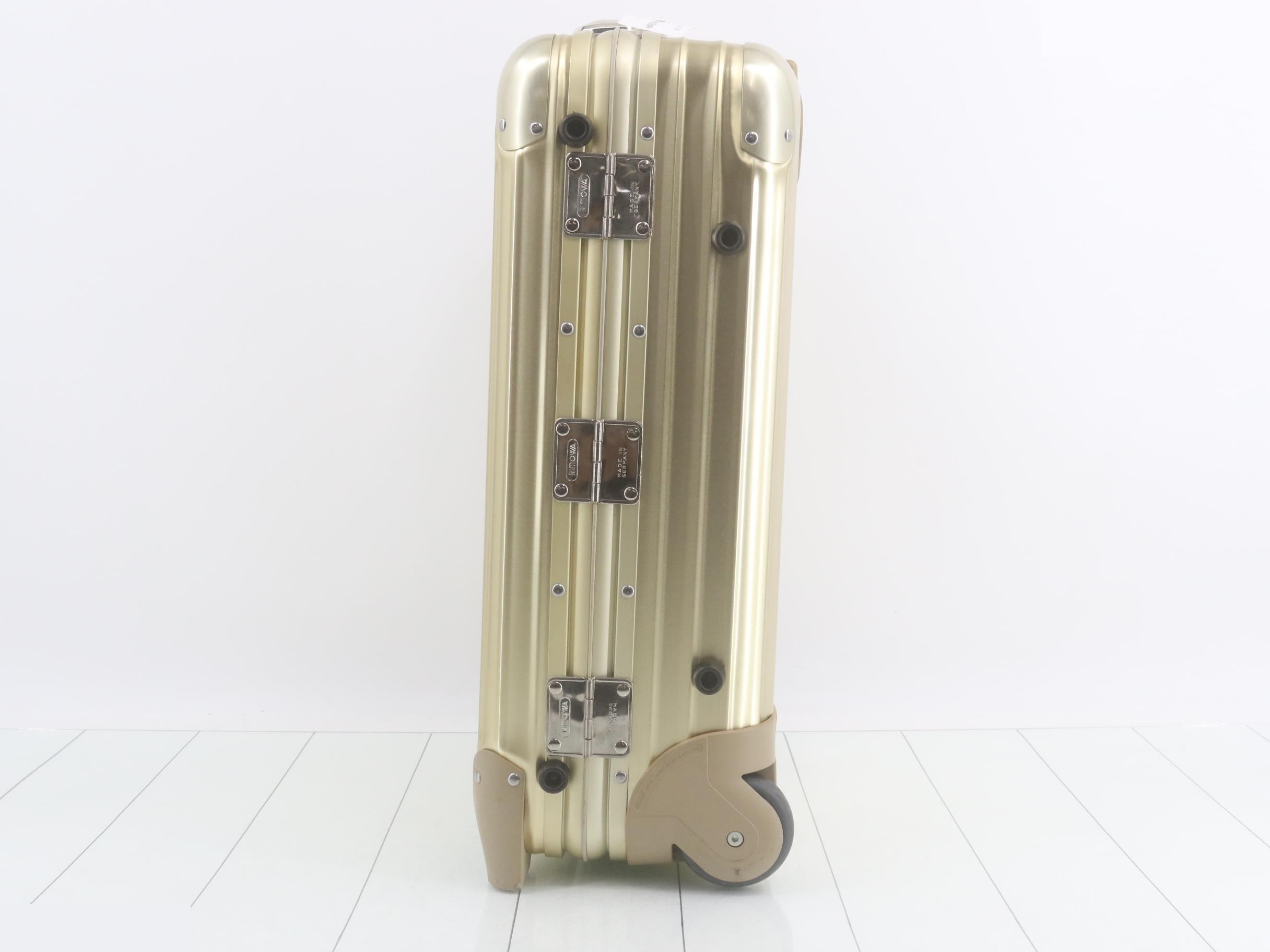 Topaz Gold Trunk 35L — view 3