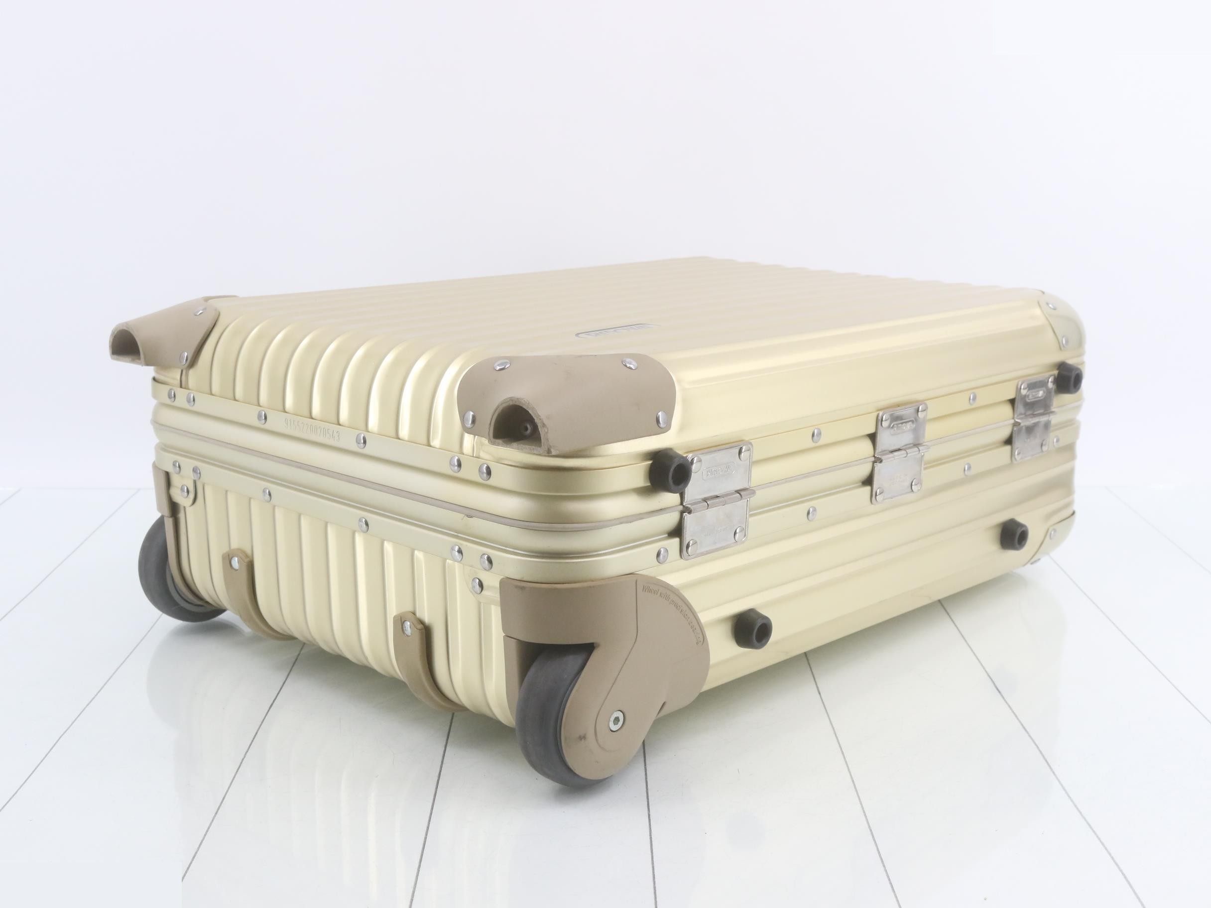Topaz Gold Trunk 35L — view 6