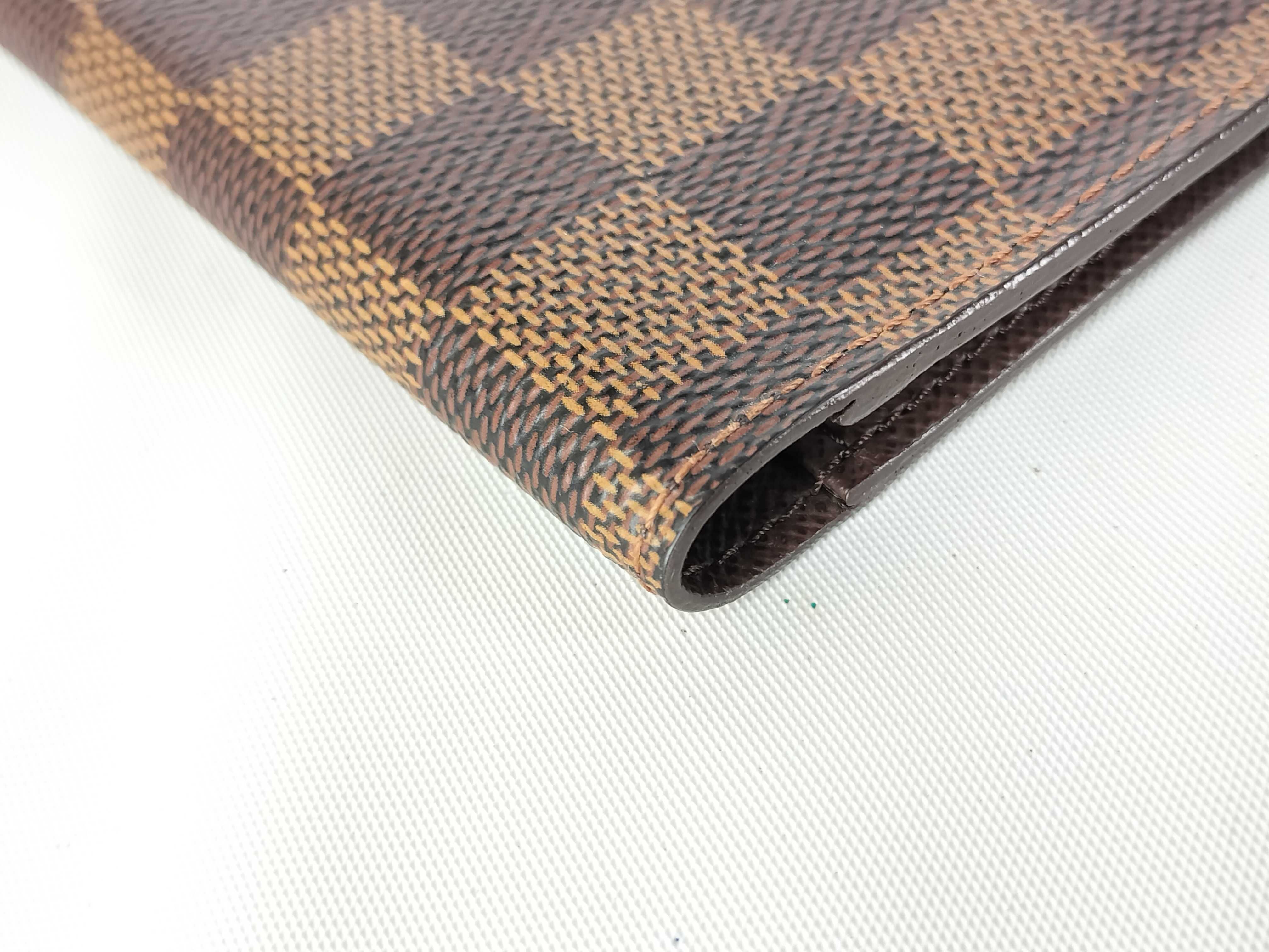 Damier Agenda Pochette Wallet — view 2