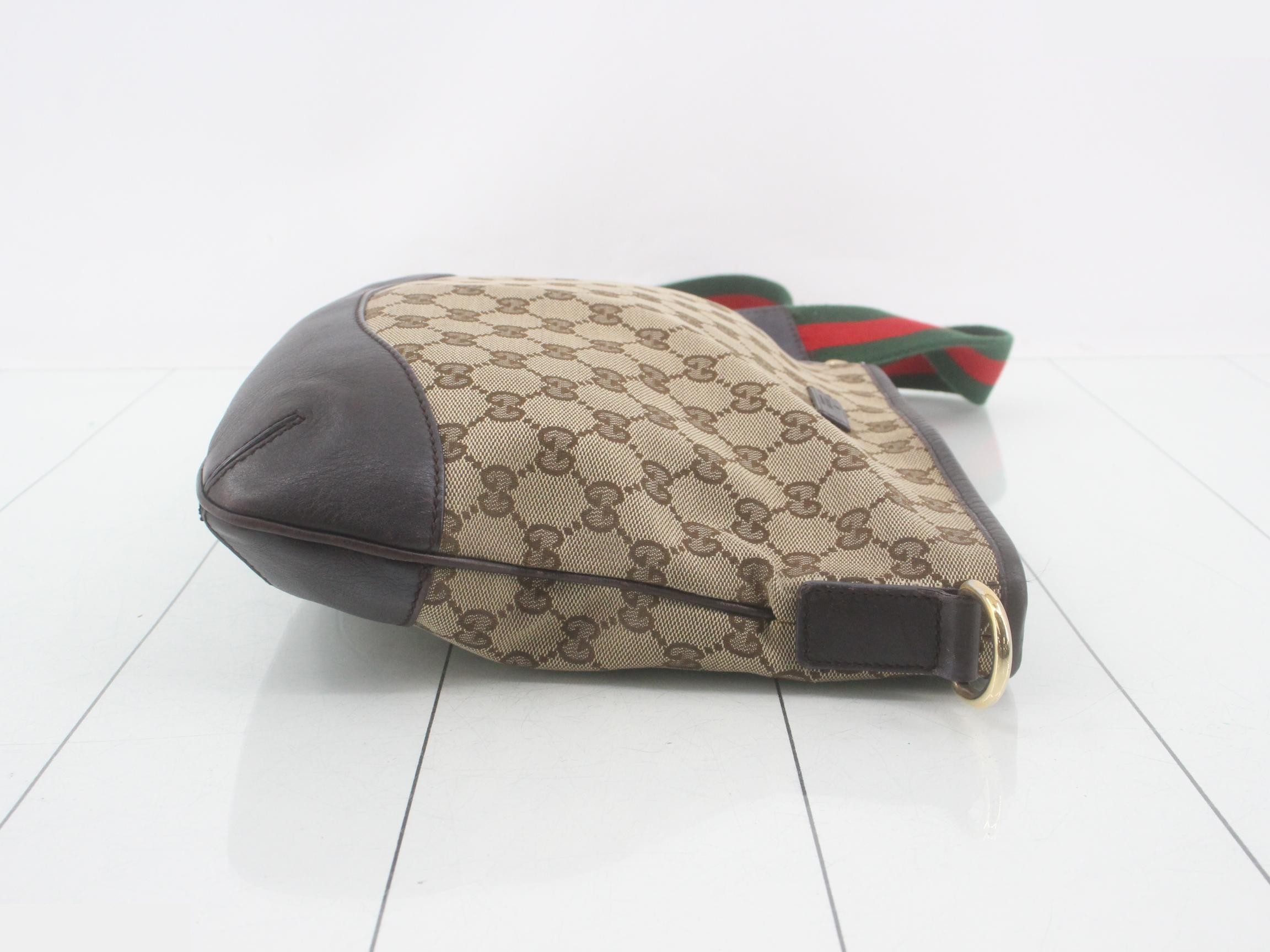 GG Canvas (Bag) - Shoulder Bag — view 3