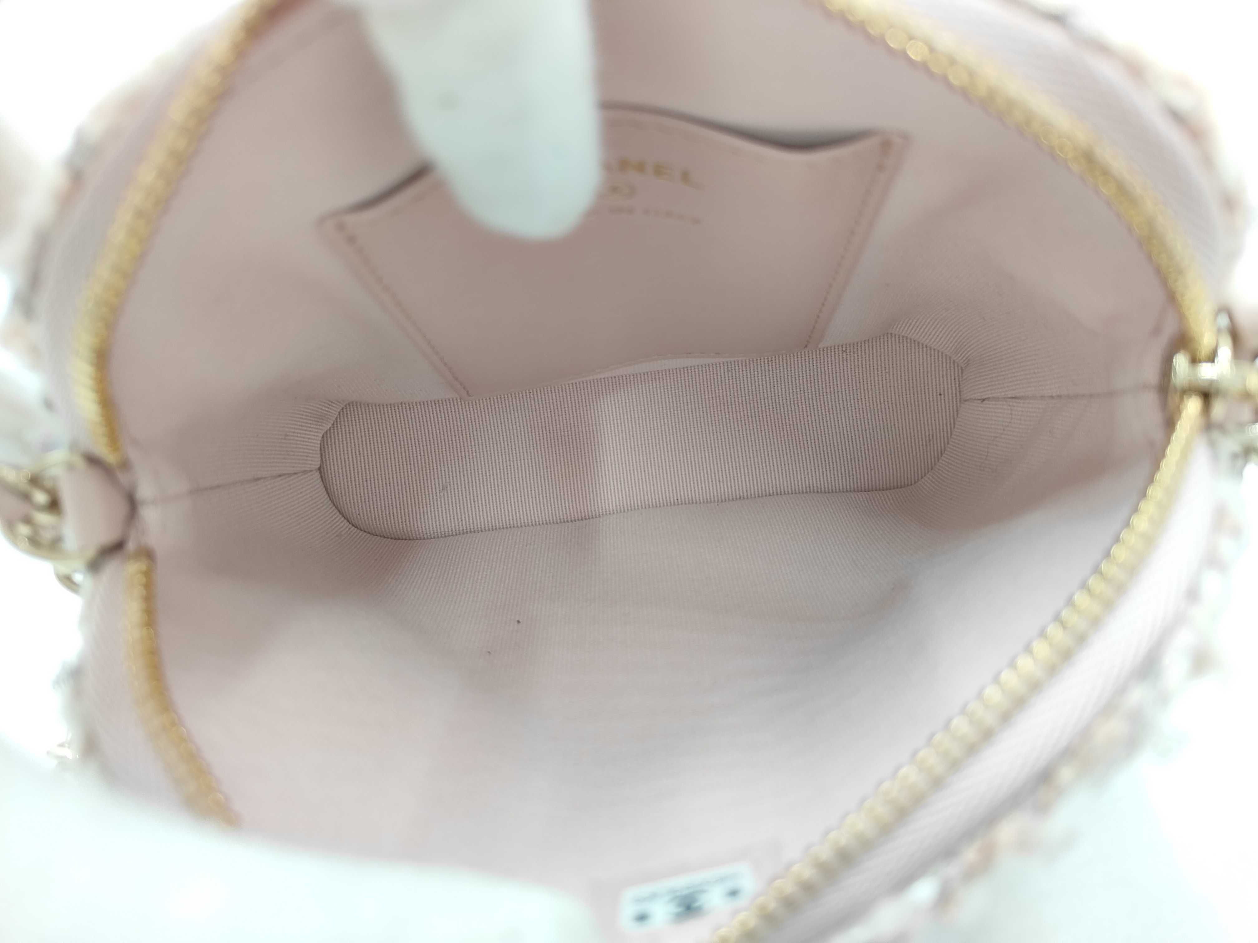 Chain Shoulder Bag — view 11