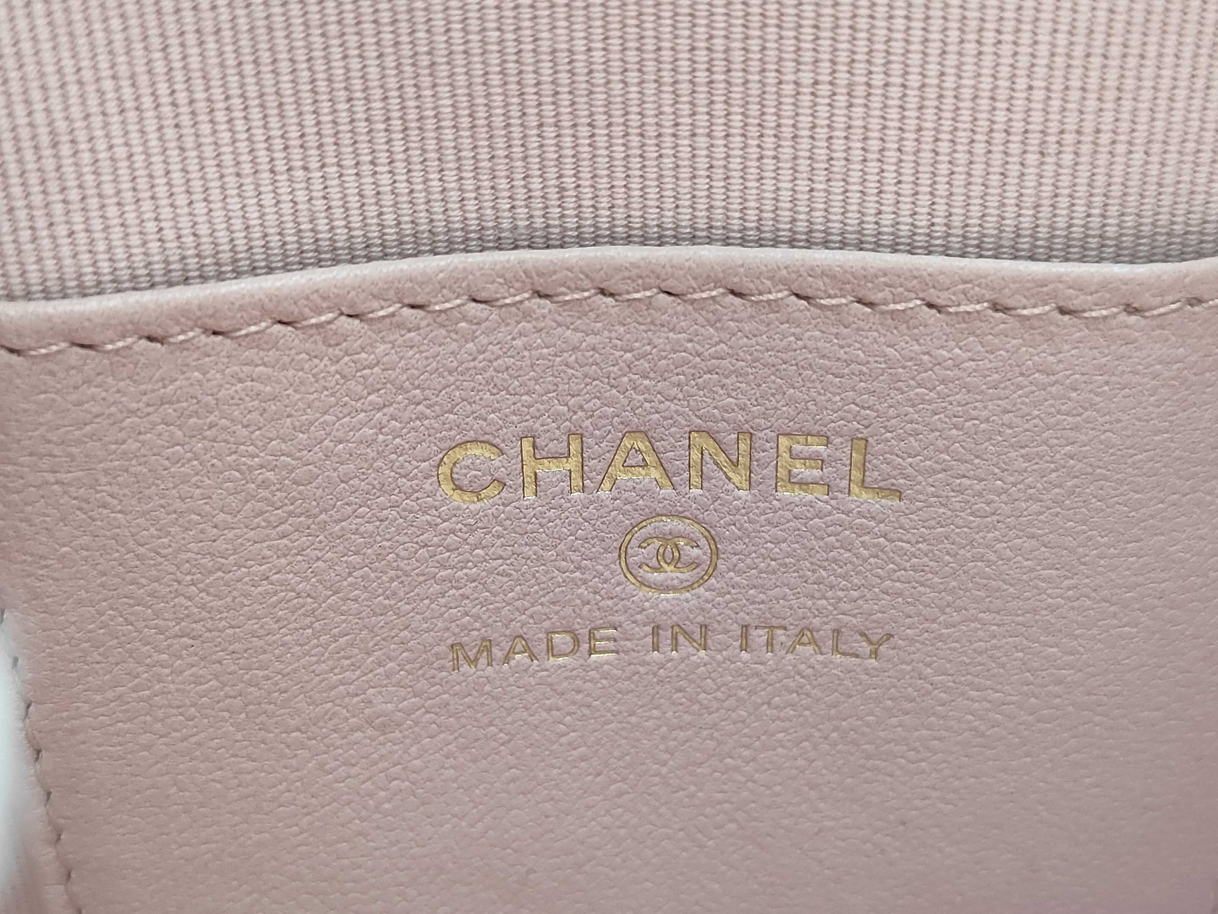 Chain Shoulder Bag — view 13