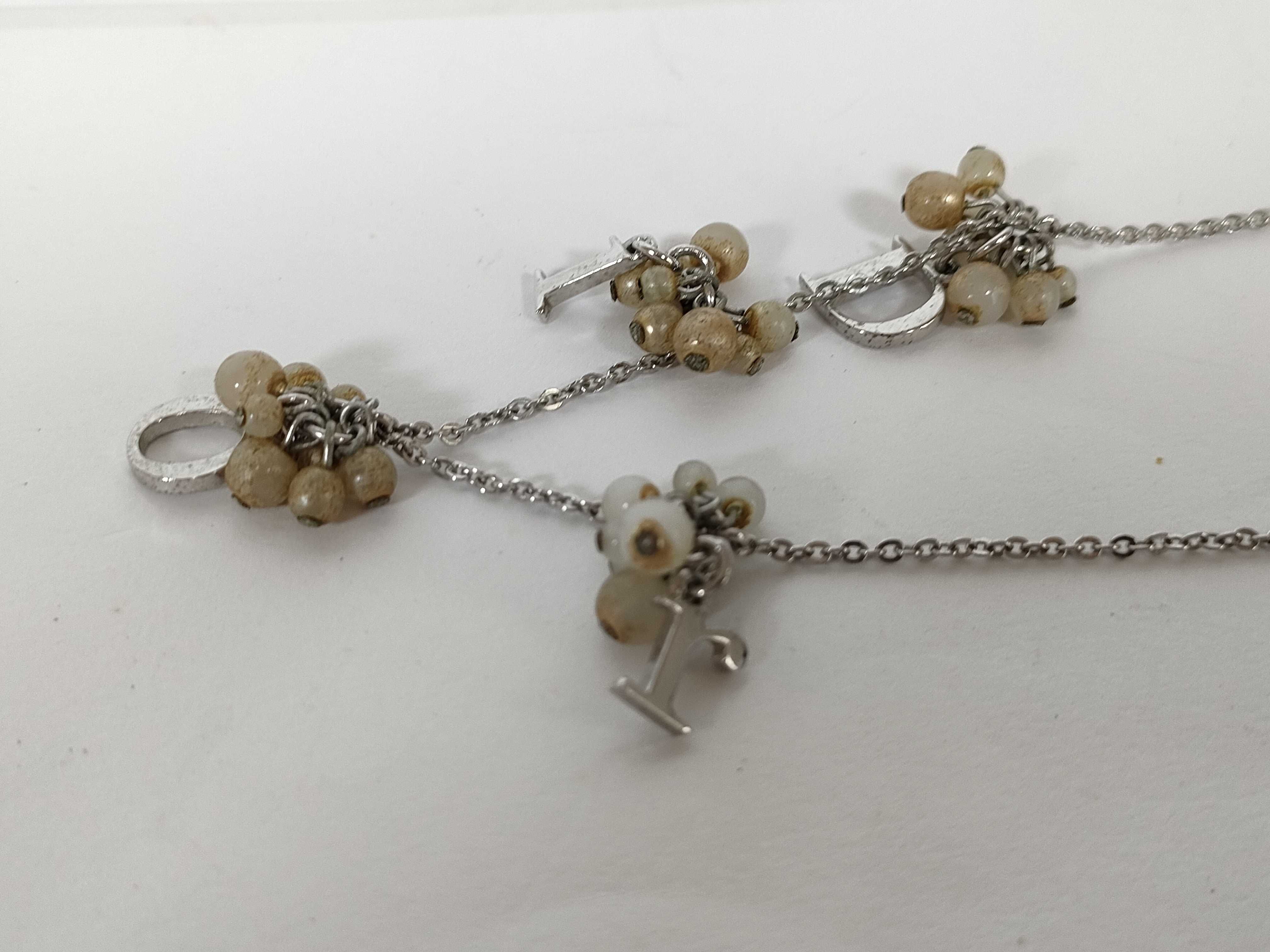 necklace — view 3
