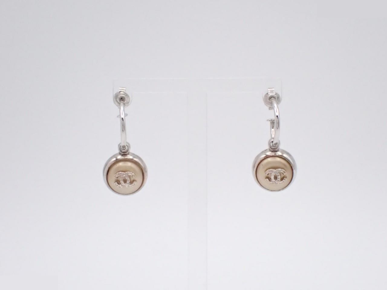 Coco Mark Faux Pearl Swing Earrings, Gold x Beige Pearl, Size 0