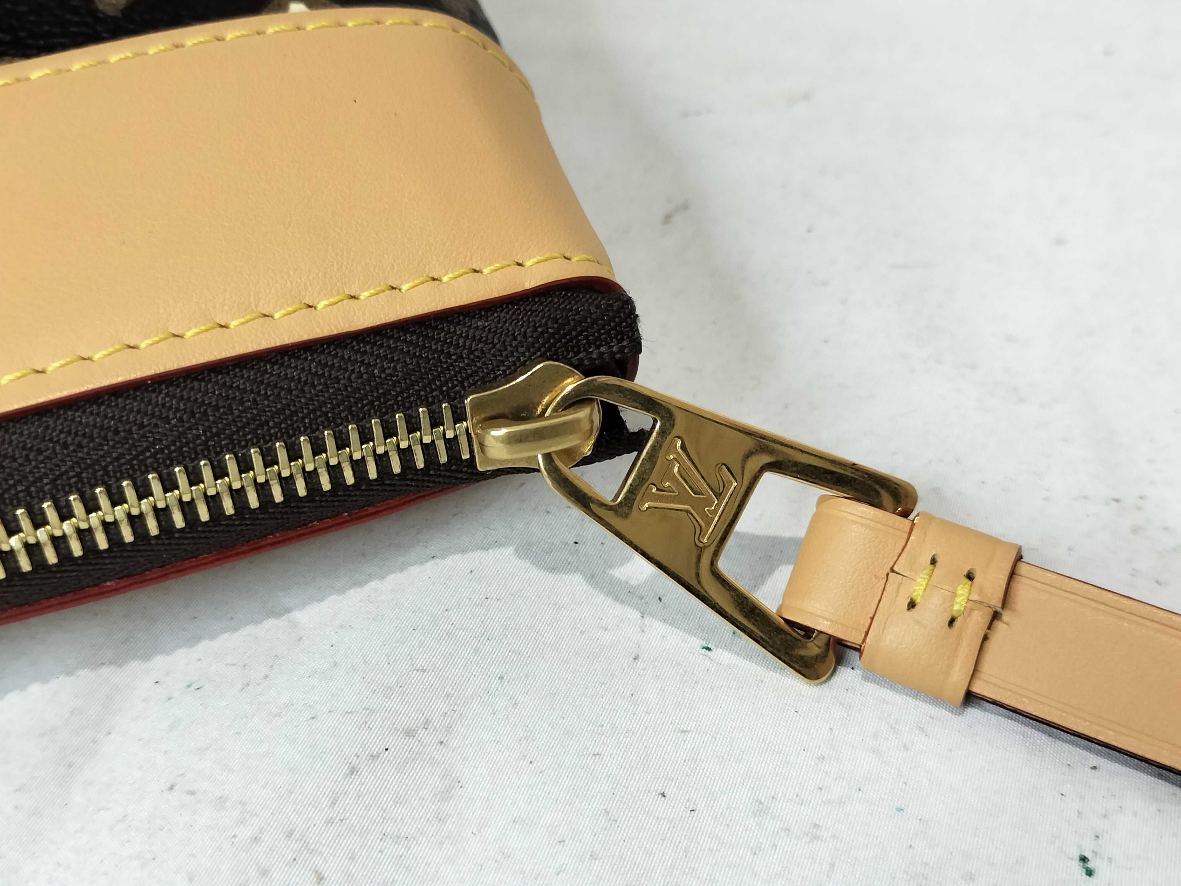 Monogram Craggy Pochette Voyage Souple Second Bag — view 6