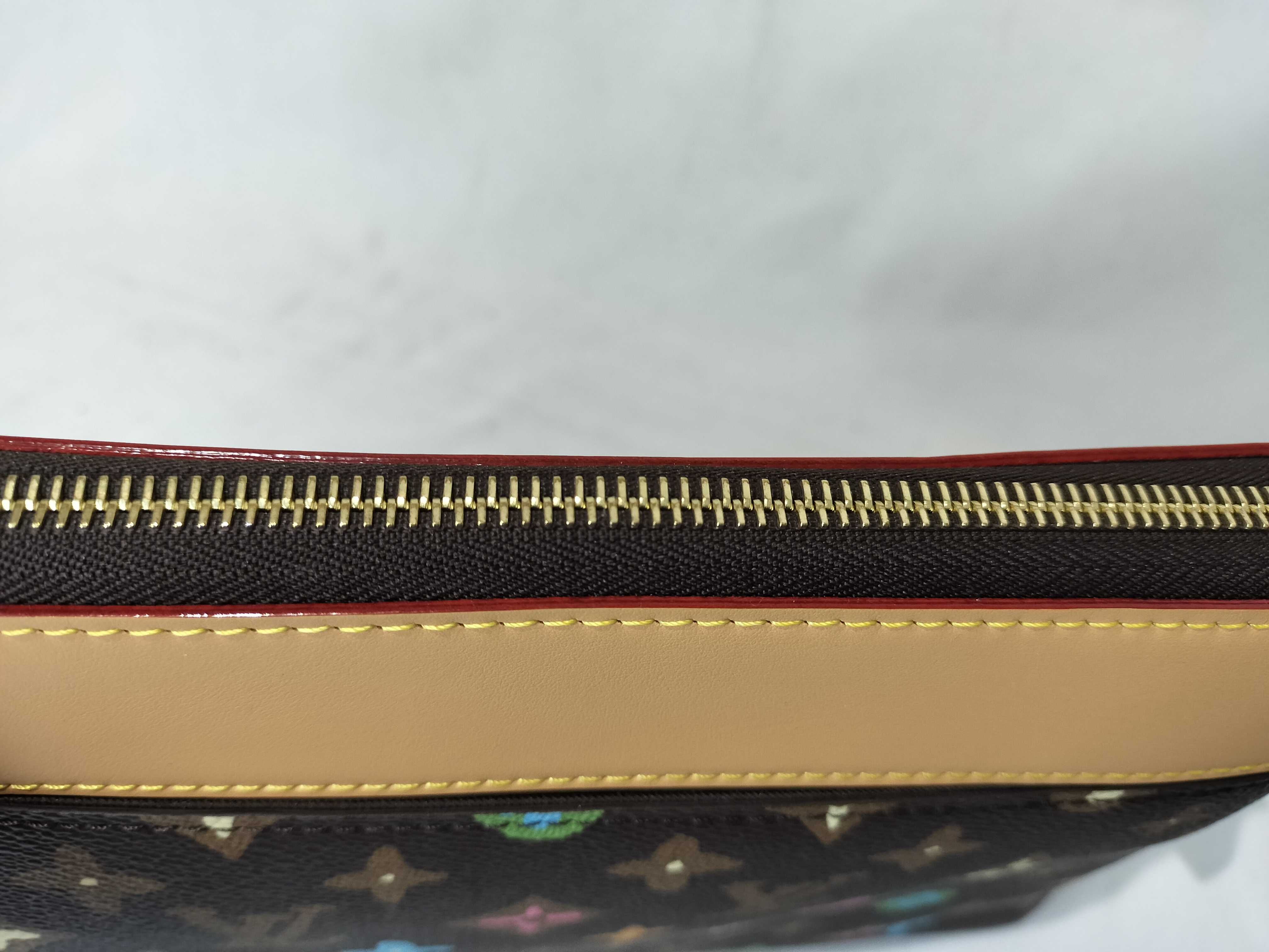 Monogram Craggy Pochette Voyage Souple Second Bag — view 7
