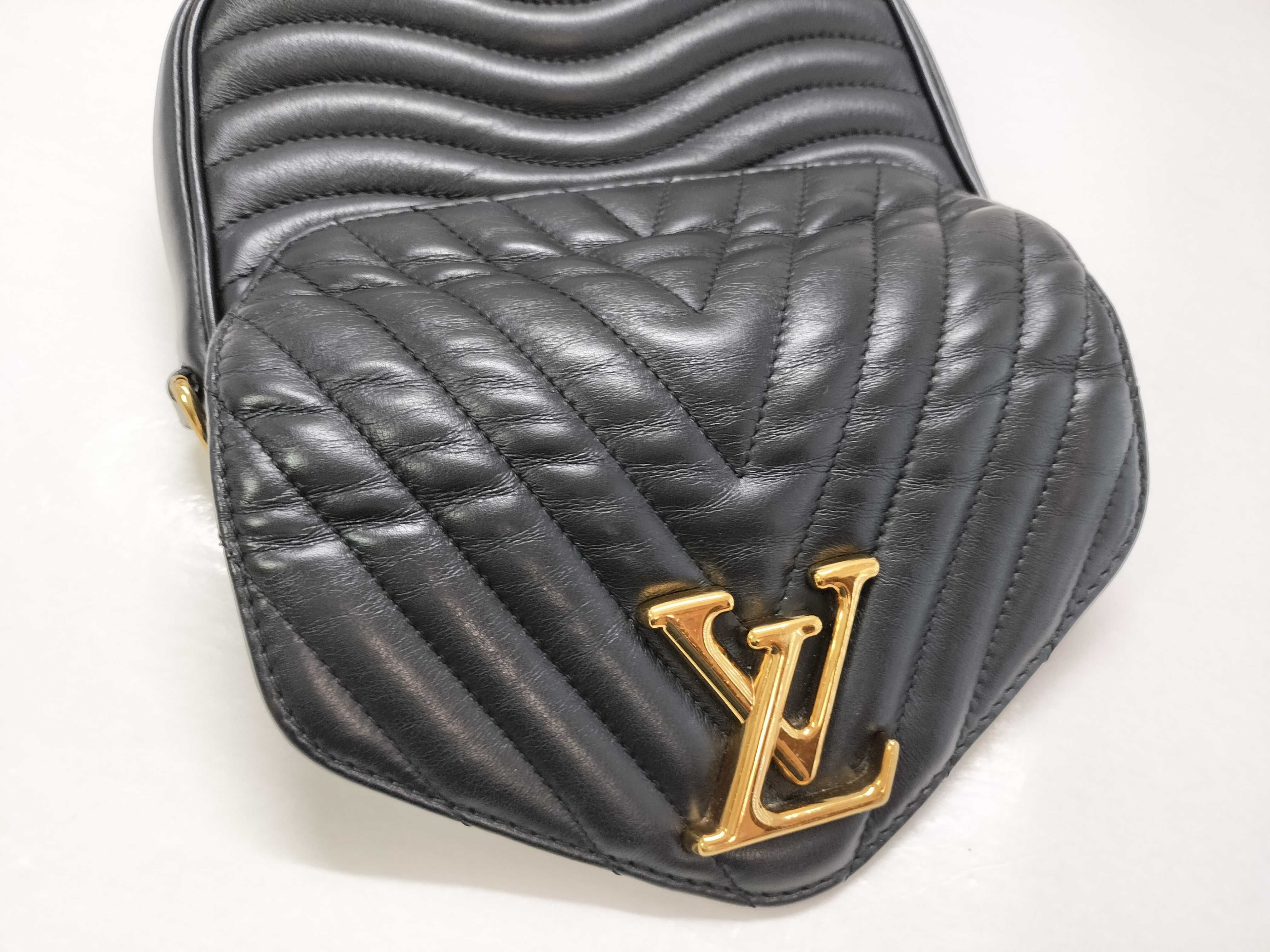 New Wave 2-Way Handbag — view 11