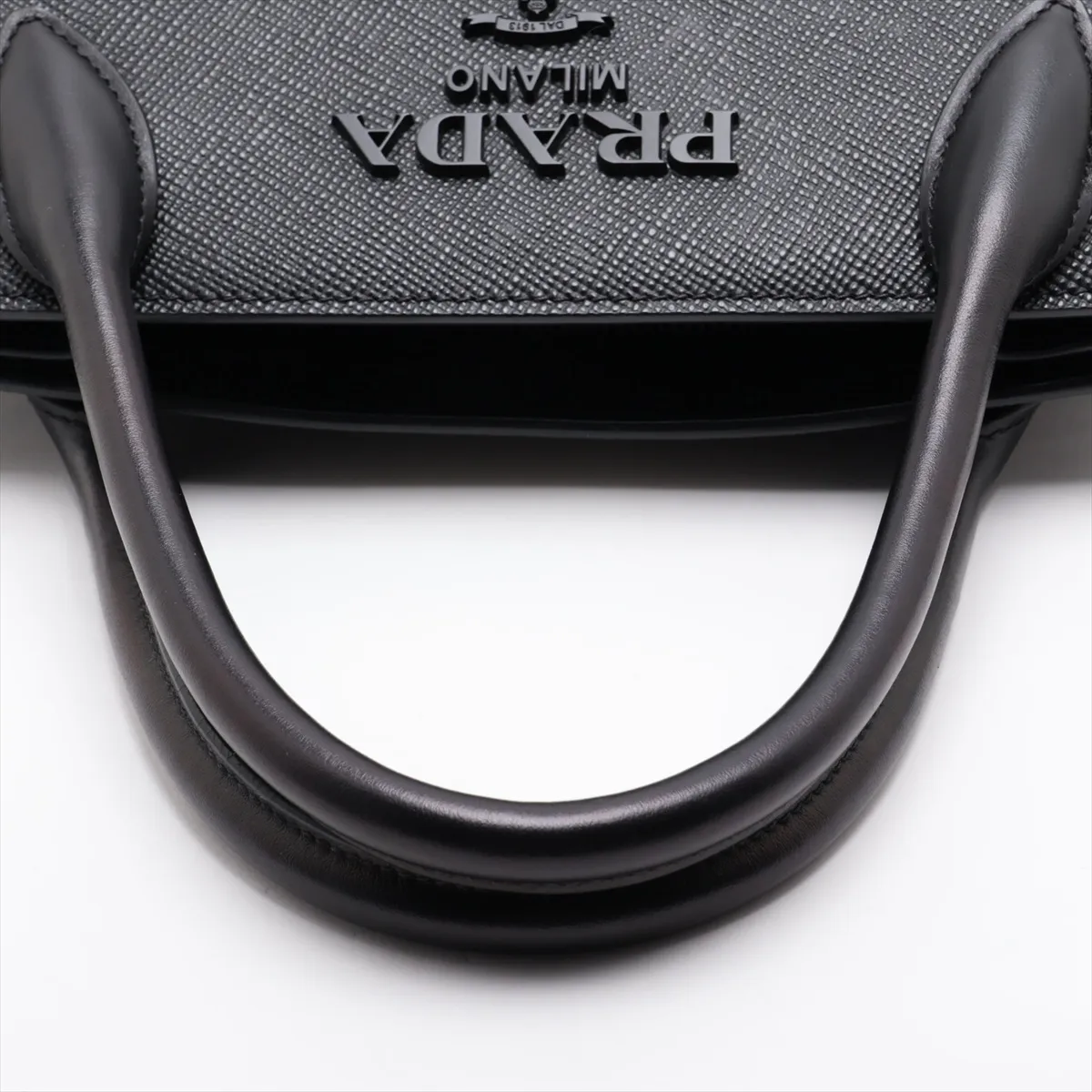 Saffiano Cuir Leather 2-Way Handbag, Black, 1BA156, Unsigned Guarantee Card — view 5