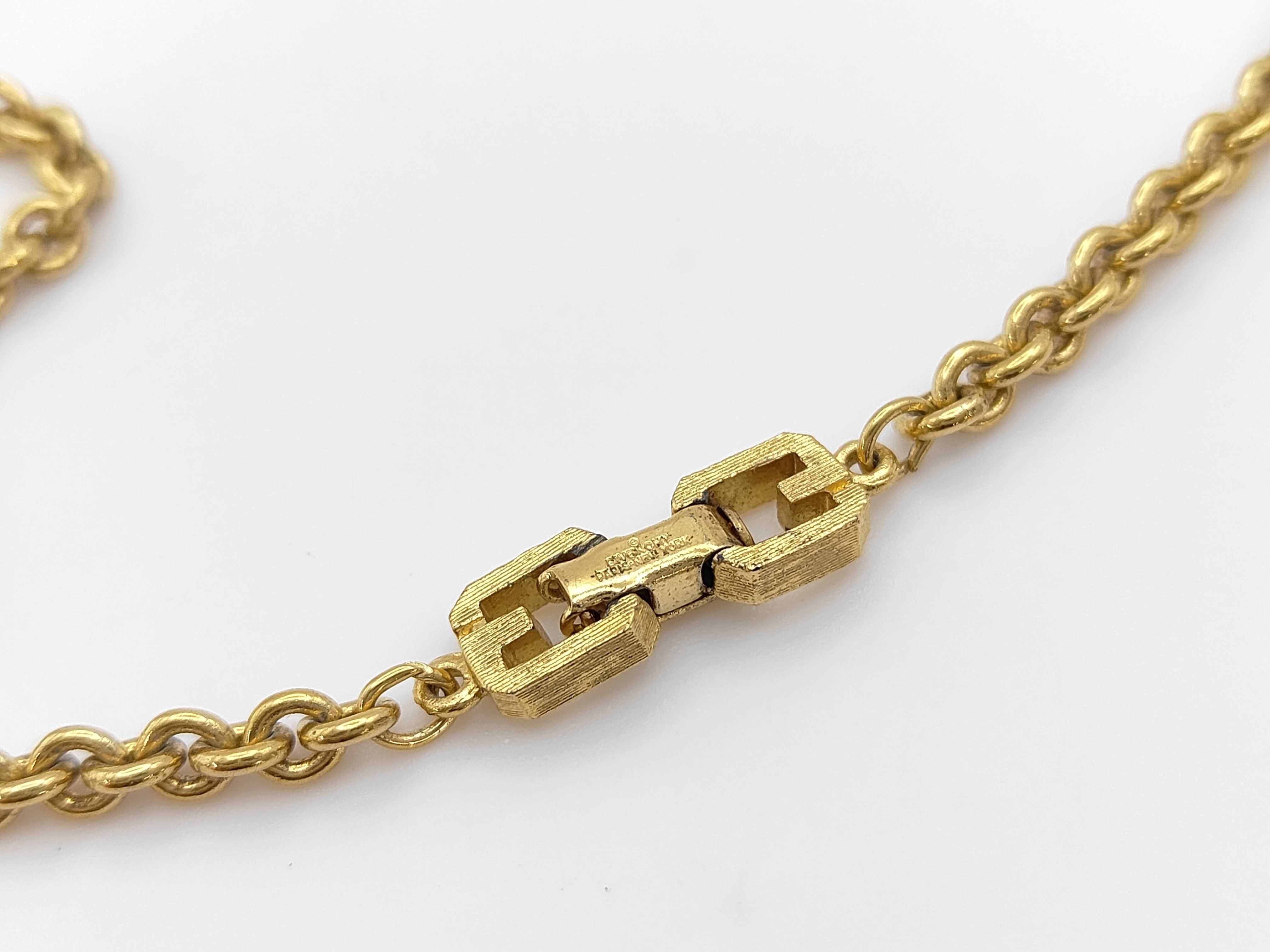 necklace — view 4