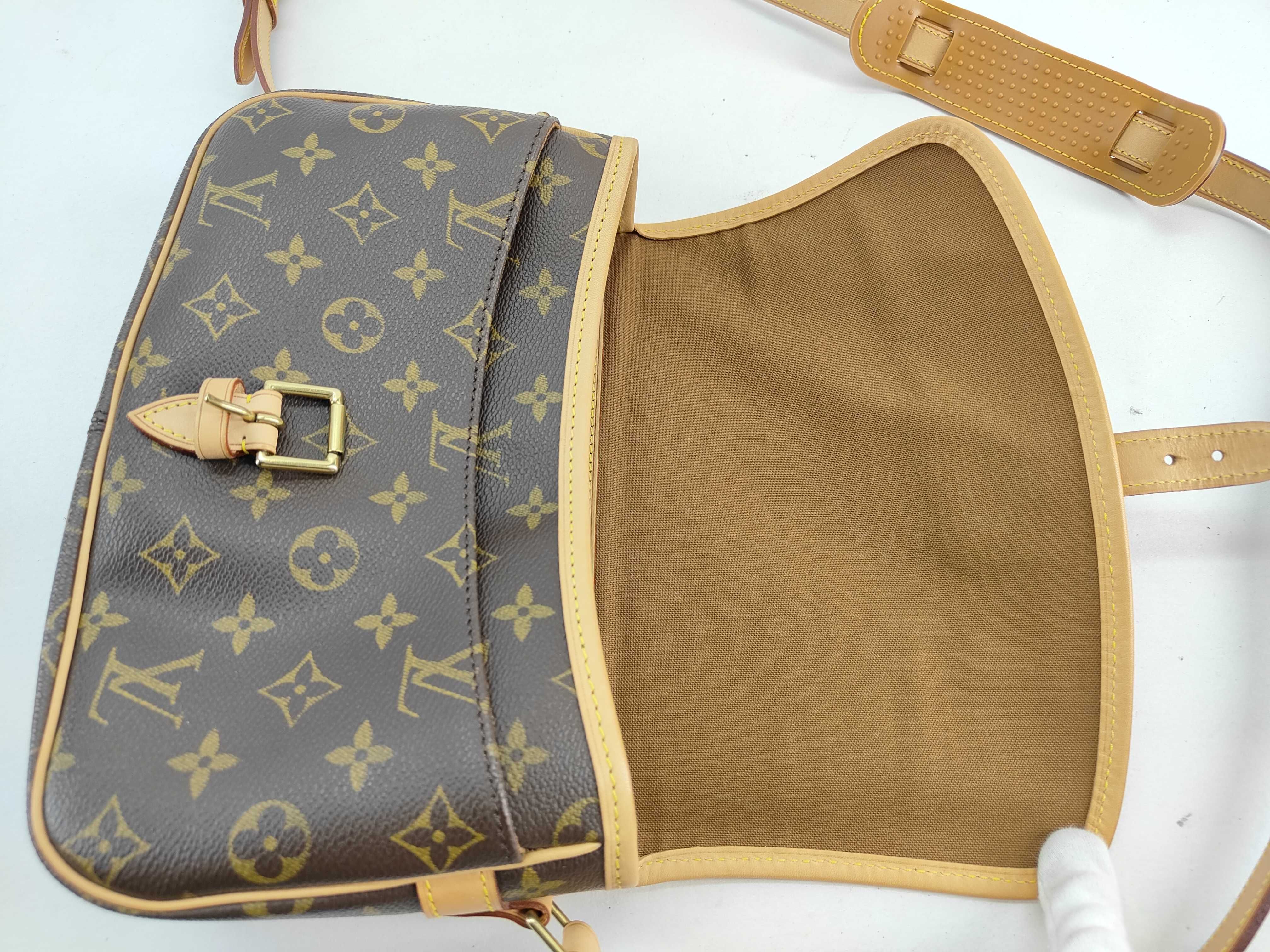 Sologne Monogram M42250 SL1012 Shoulder Bag — view 9