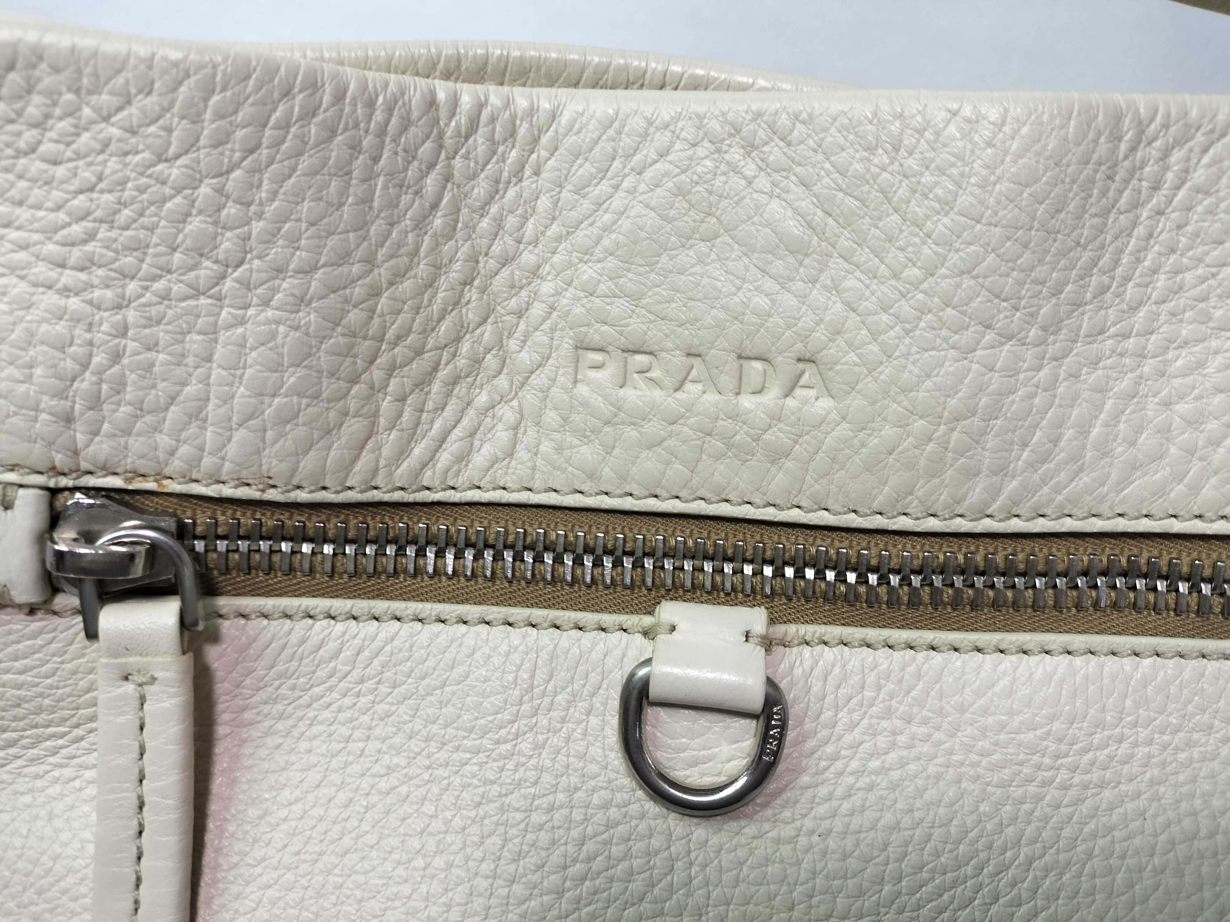 BR2248 Leather One-Shoulder Bag, Ivory, with Guarantee Card, Name Tag, and Dust Bag. — view 11