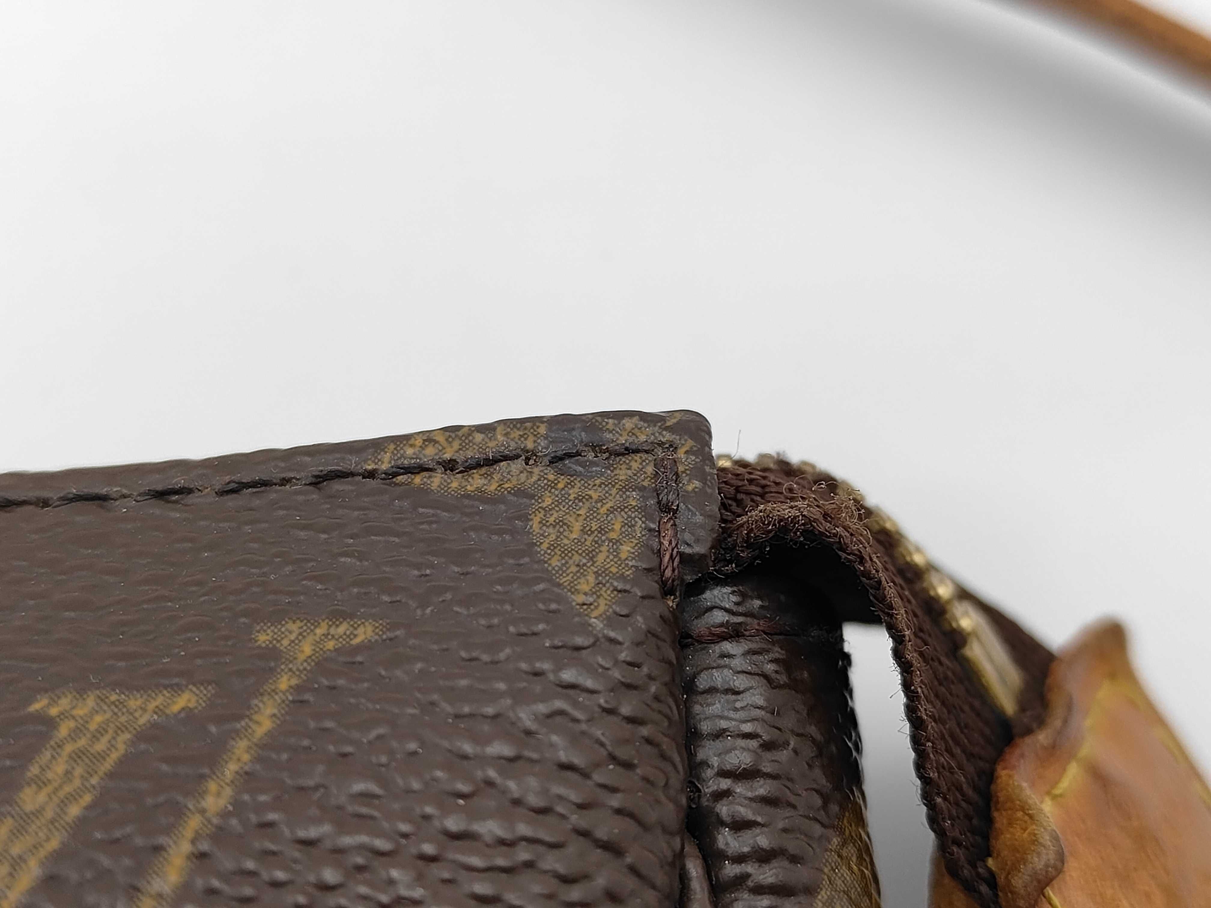 Monogram Louis Vuitton Monogram Accessoires VI0022 Handbag — view 7