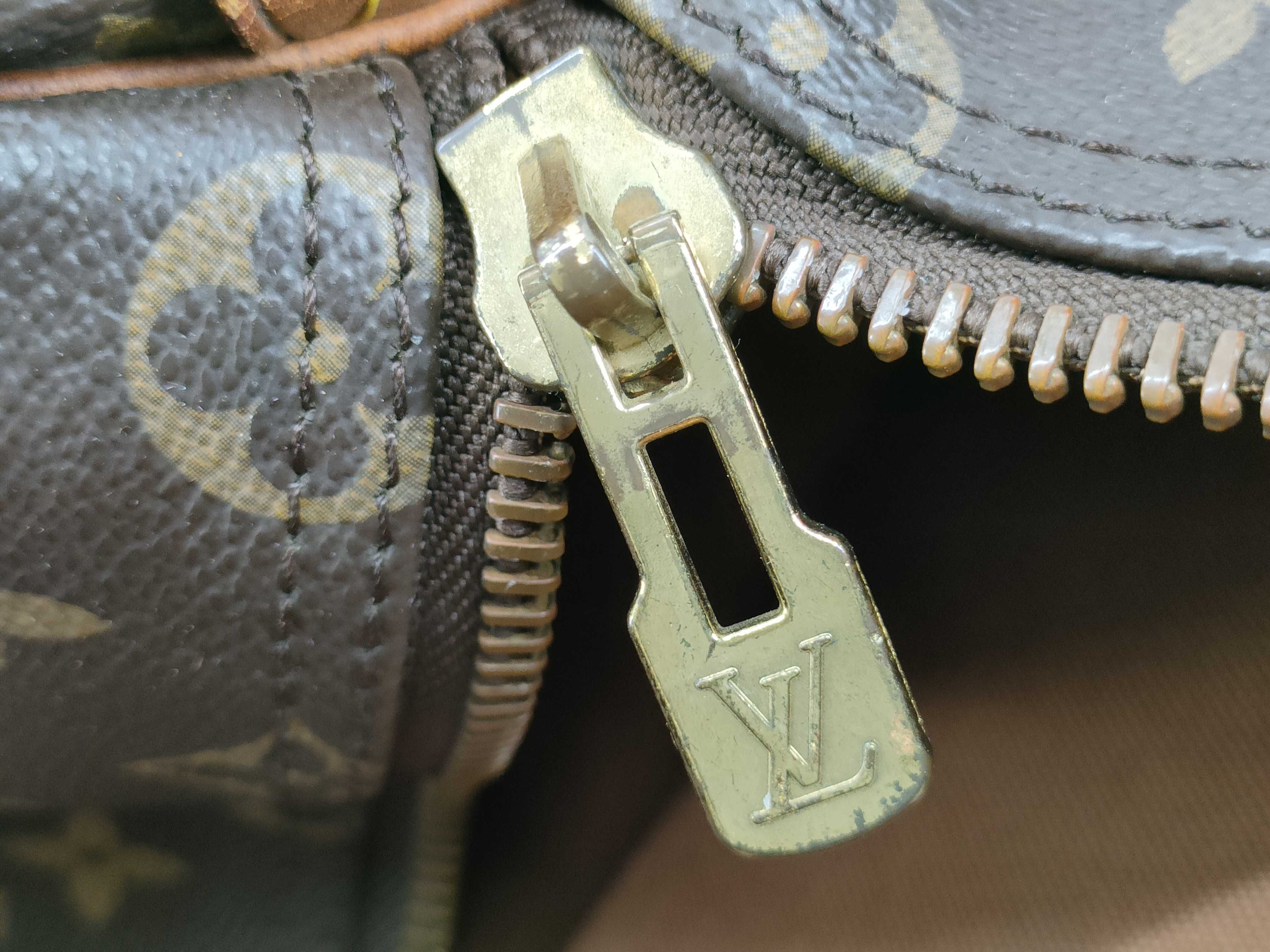 Monogram M41426 Keepall 50 Boston Bag — view 15