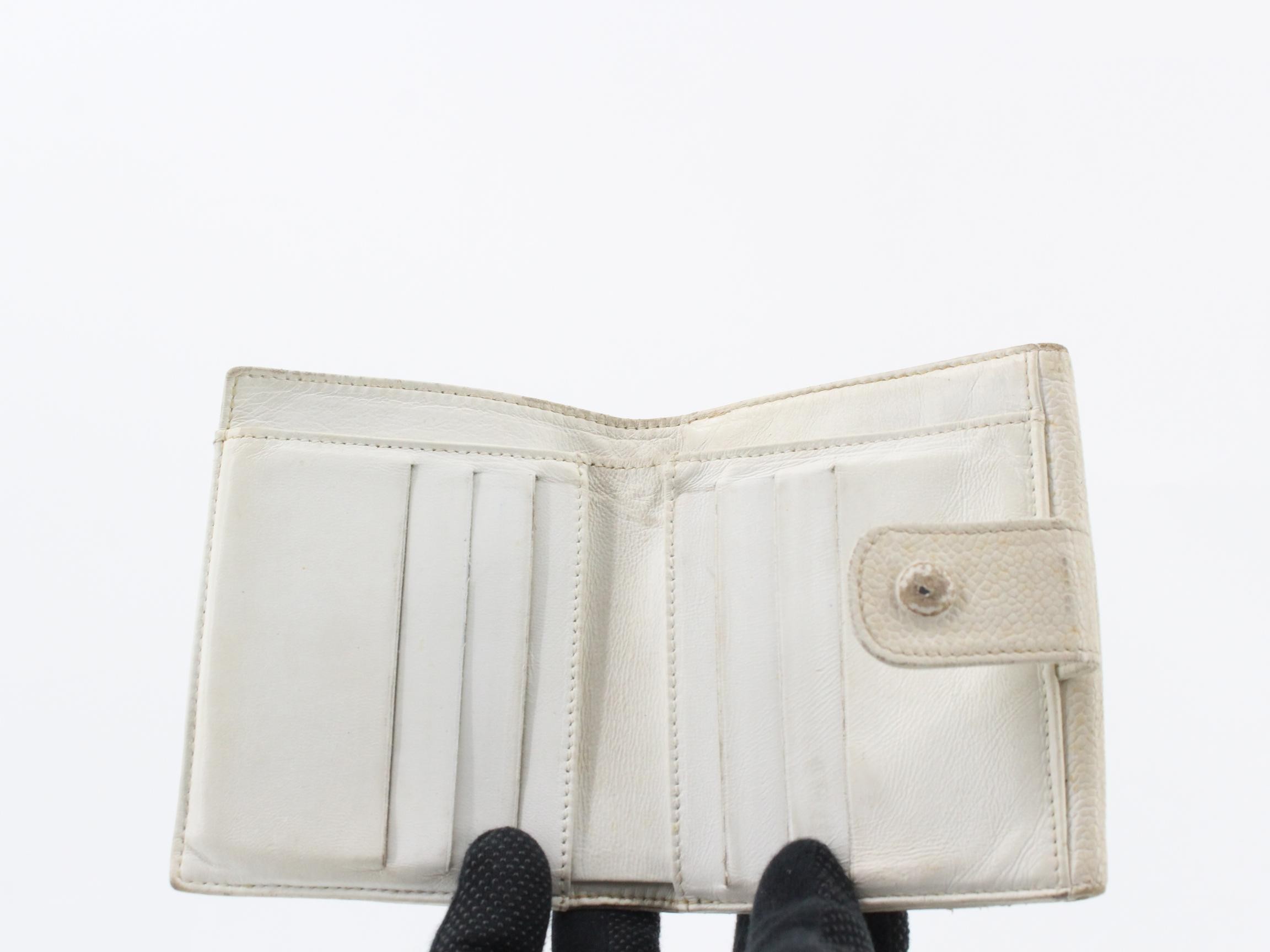 Caviar leather bi-fold wallet with Coco mark — view 4