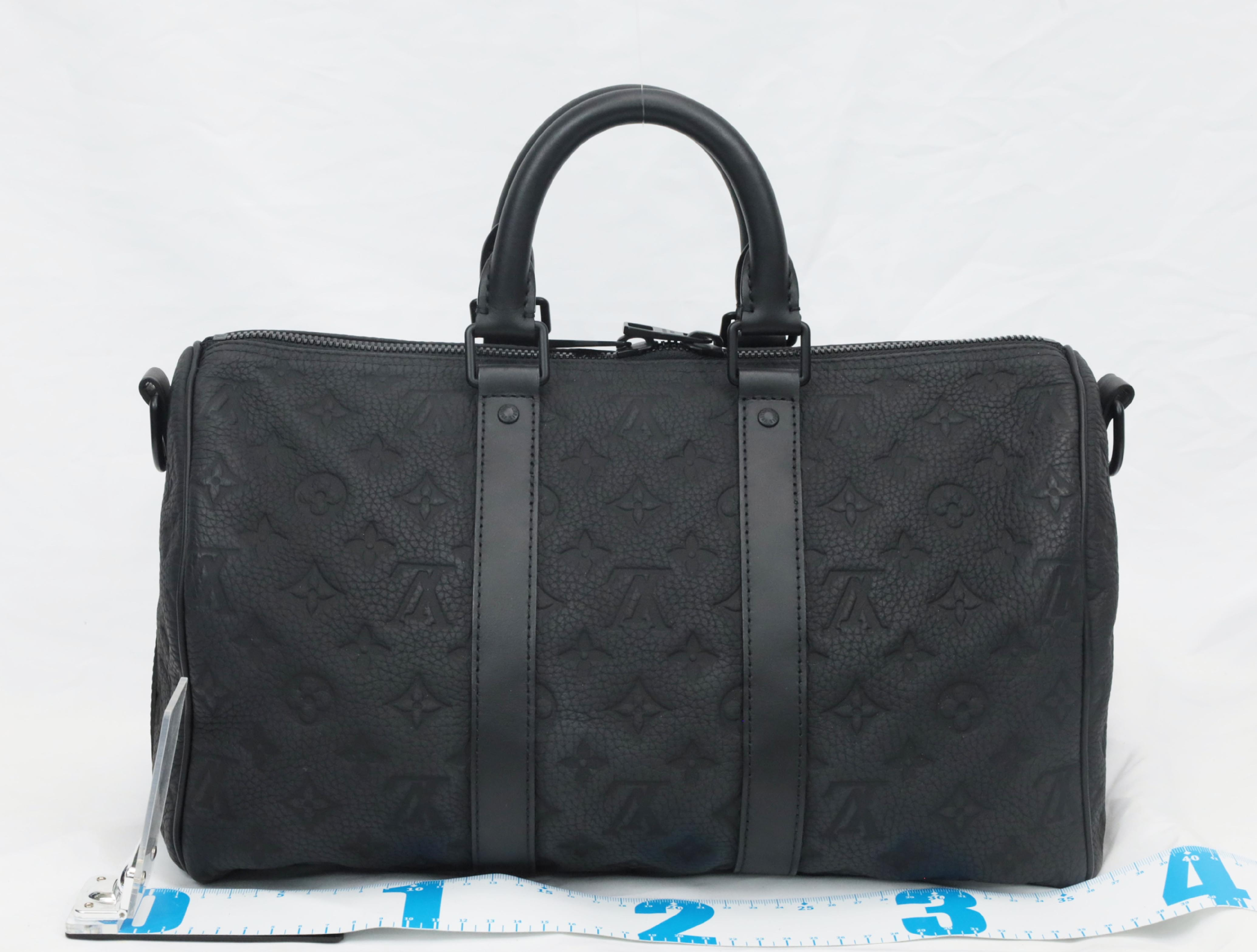 Taurillon Monogram Keepall Bandoulière 35 M22765 Shoulder Bag — view 2