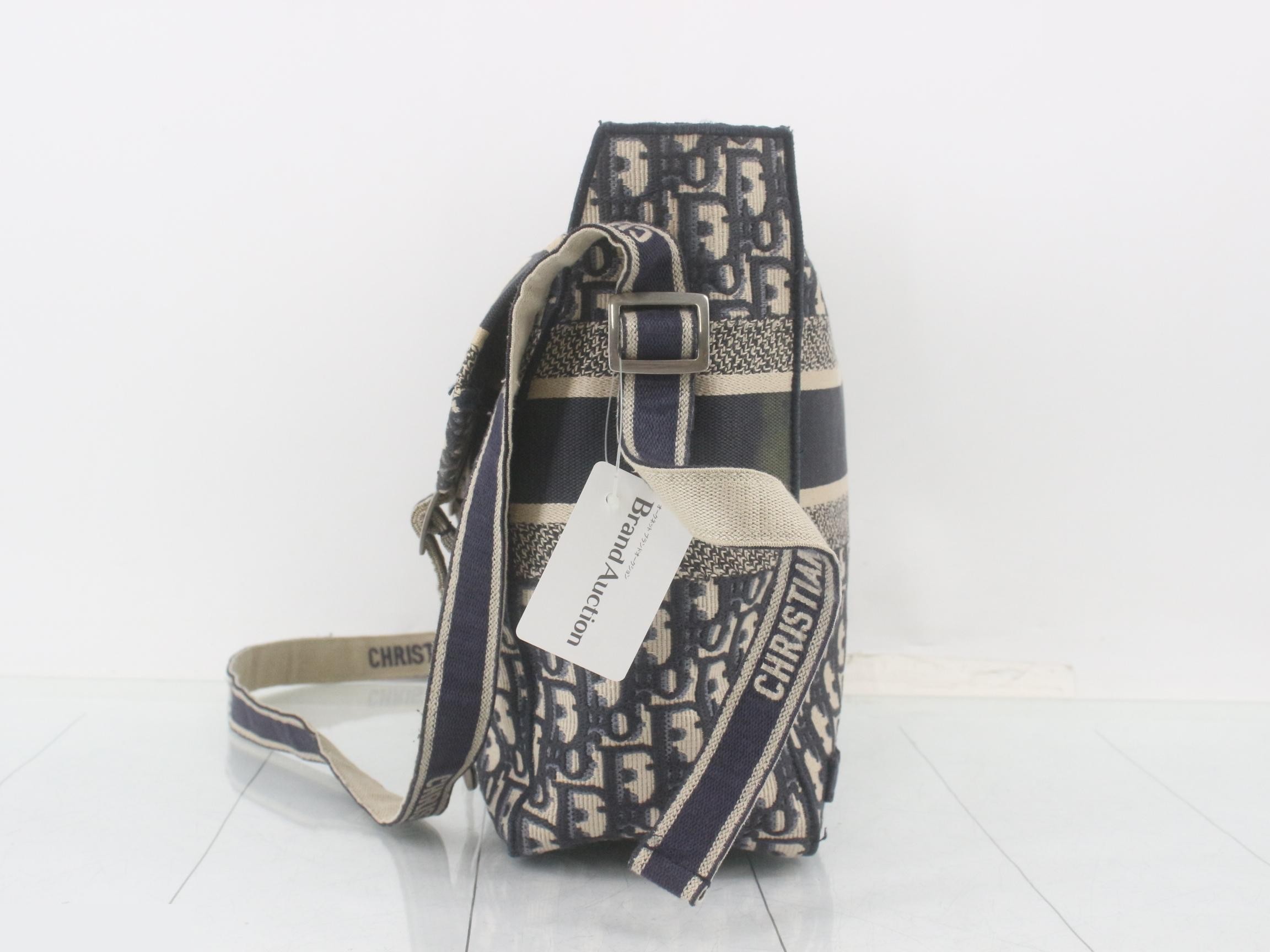 Trotter (bag) - Shoulder bag — view 3