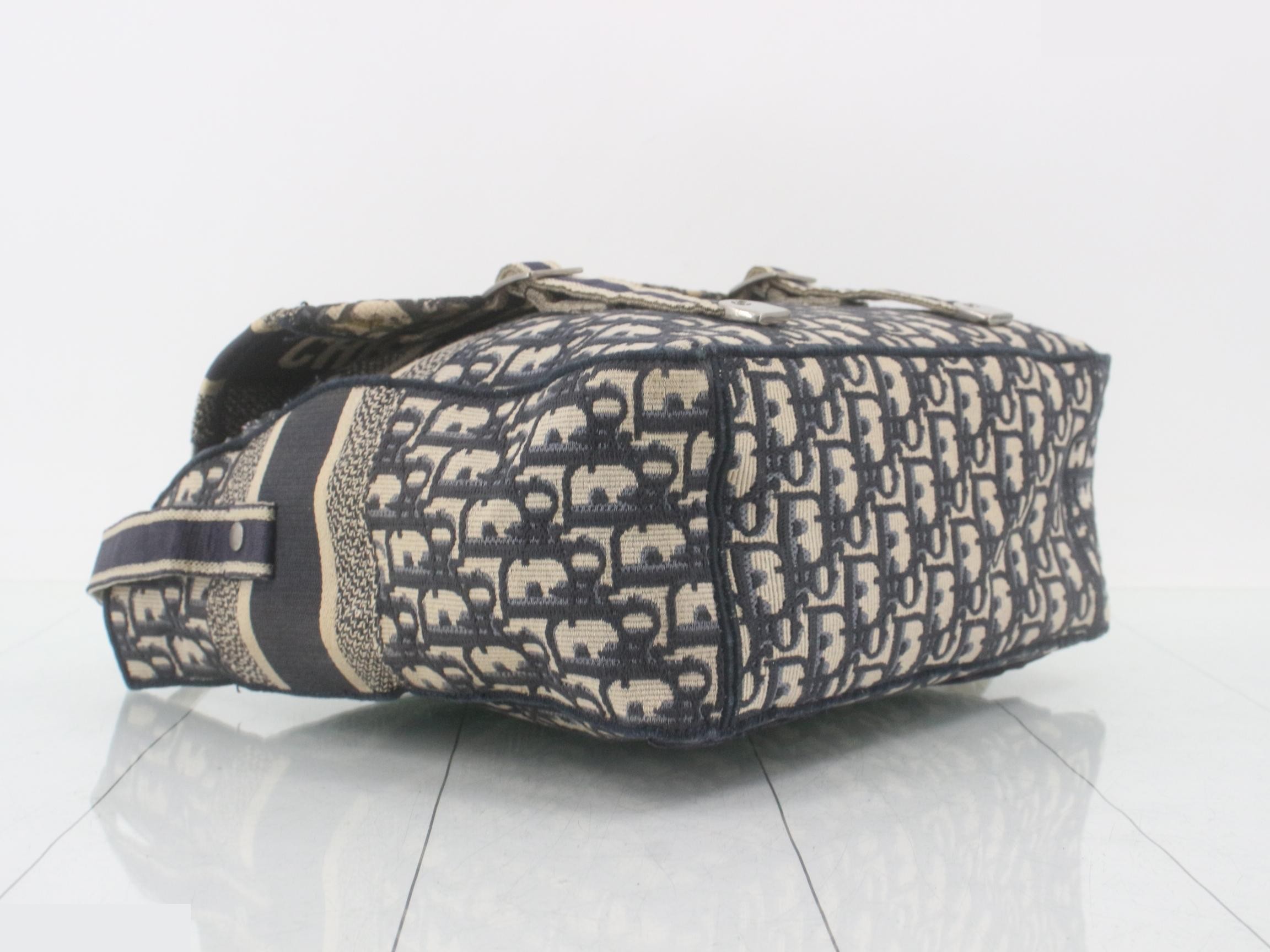 Trotter (bag) - Shoulder bag — view 5