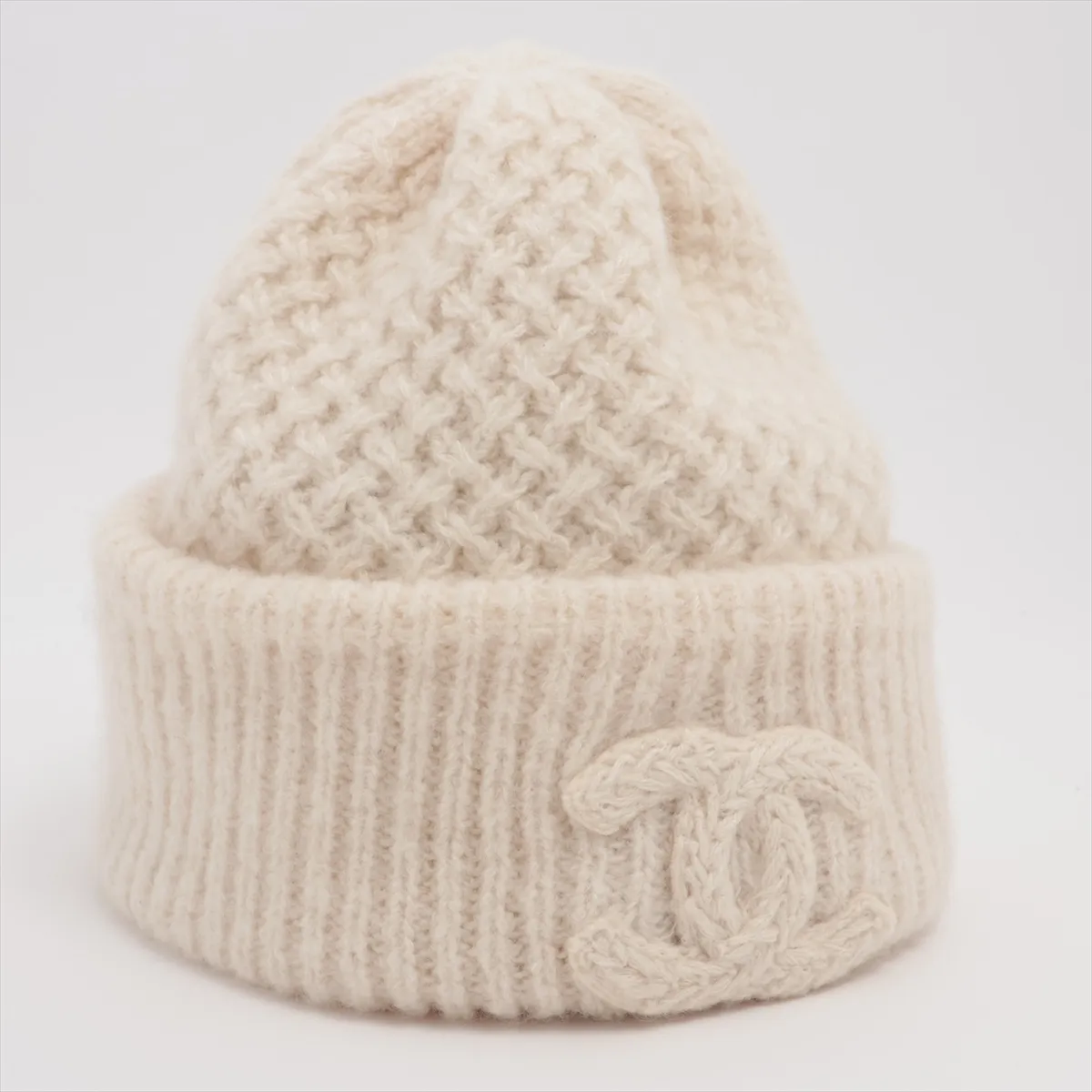 Cocomark Knit Cap Cashmere x Silk Ivory Thread Fuzzing fraying — view 2