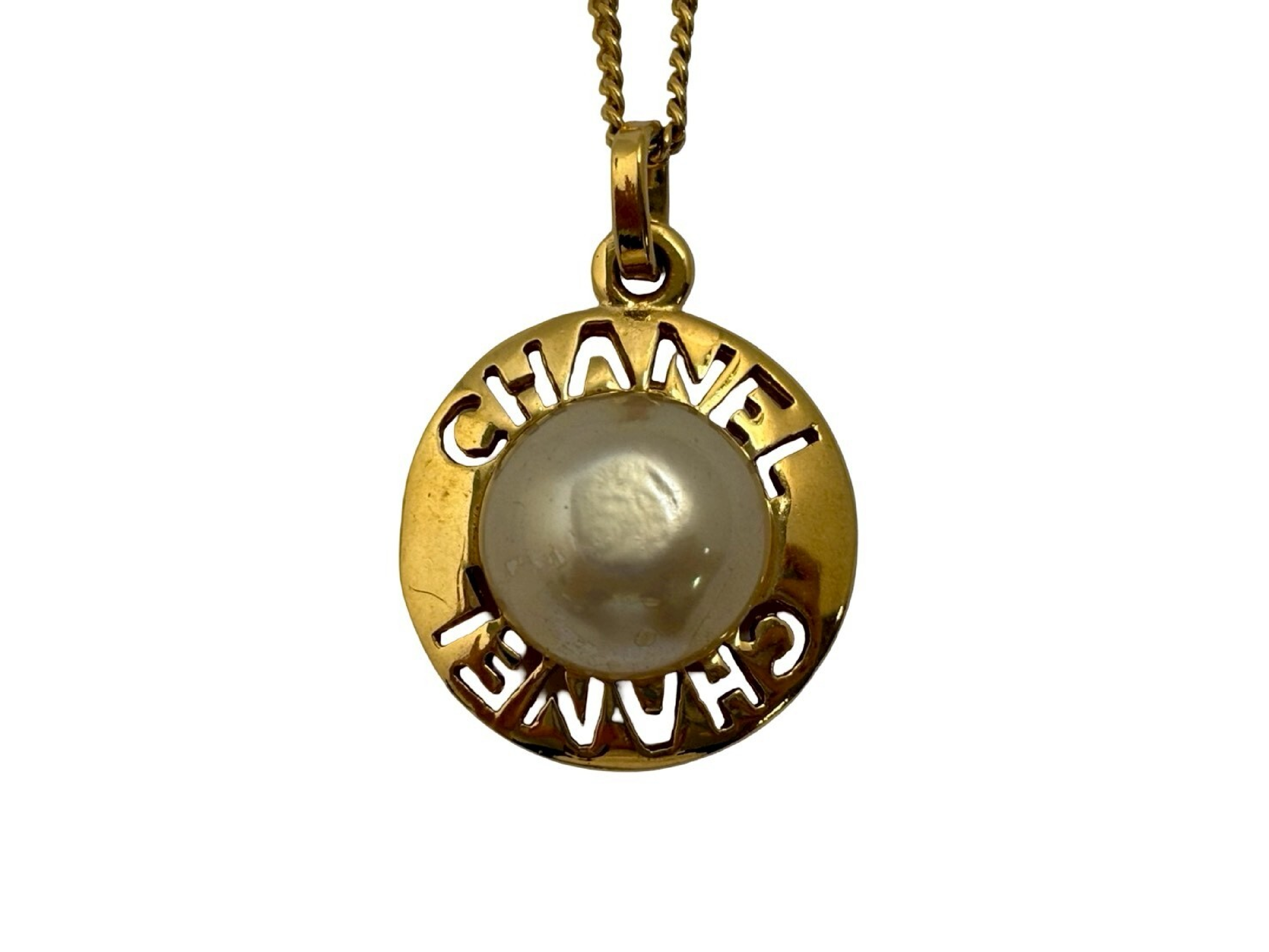 fake pearl necklace — view 2