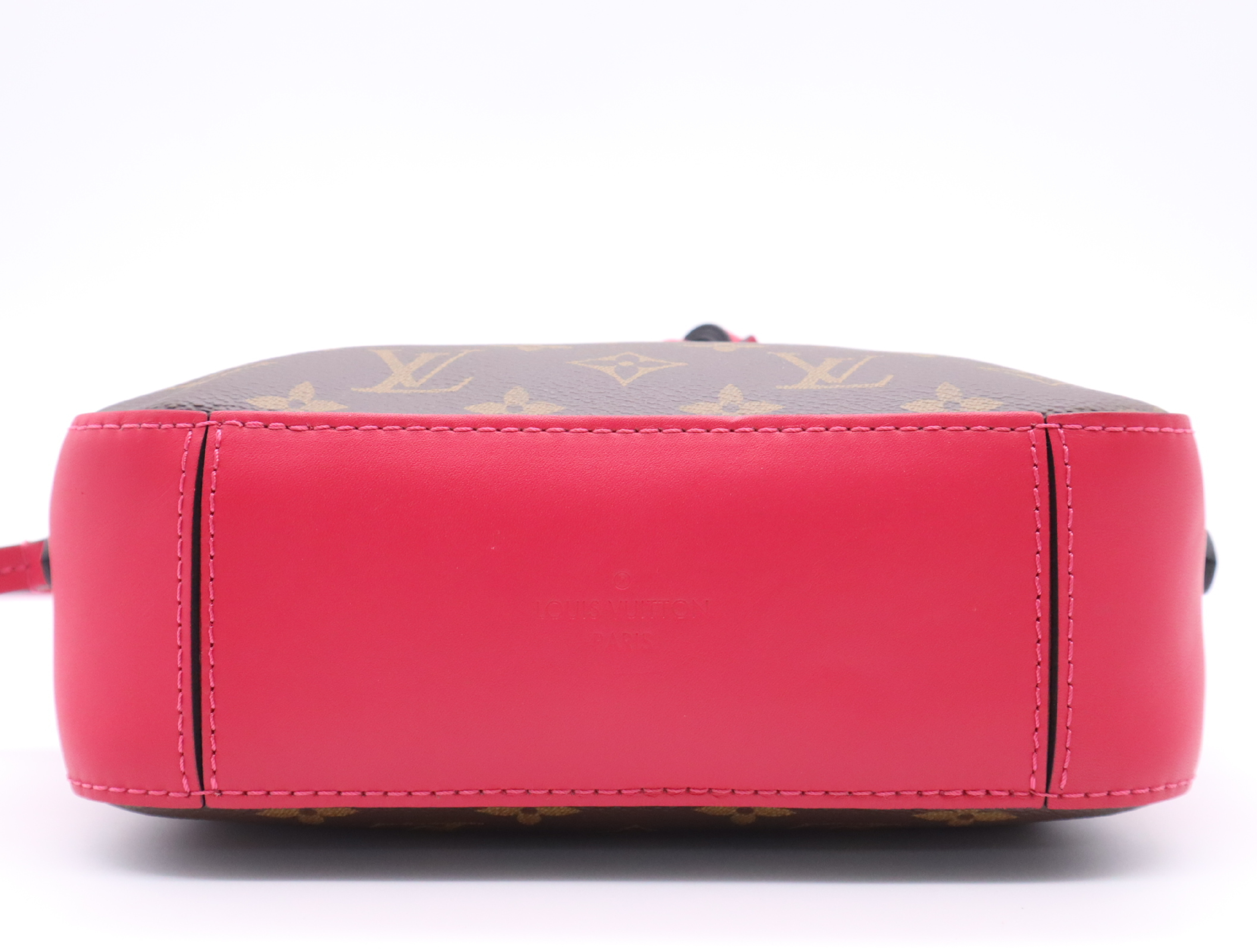 M43557 Monogram Saint-Onge Freesia Shoulder Bag with Dust Bag, RFID Tested. — view 4