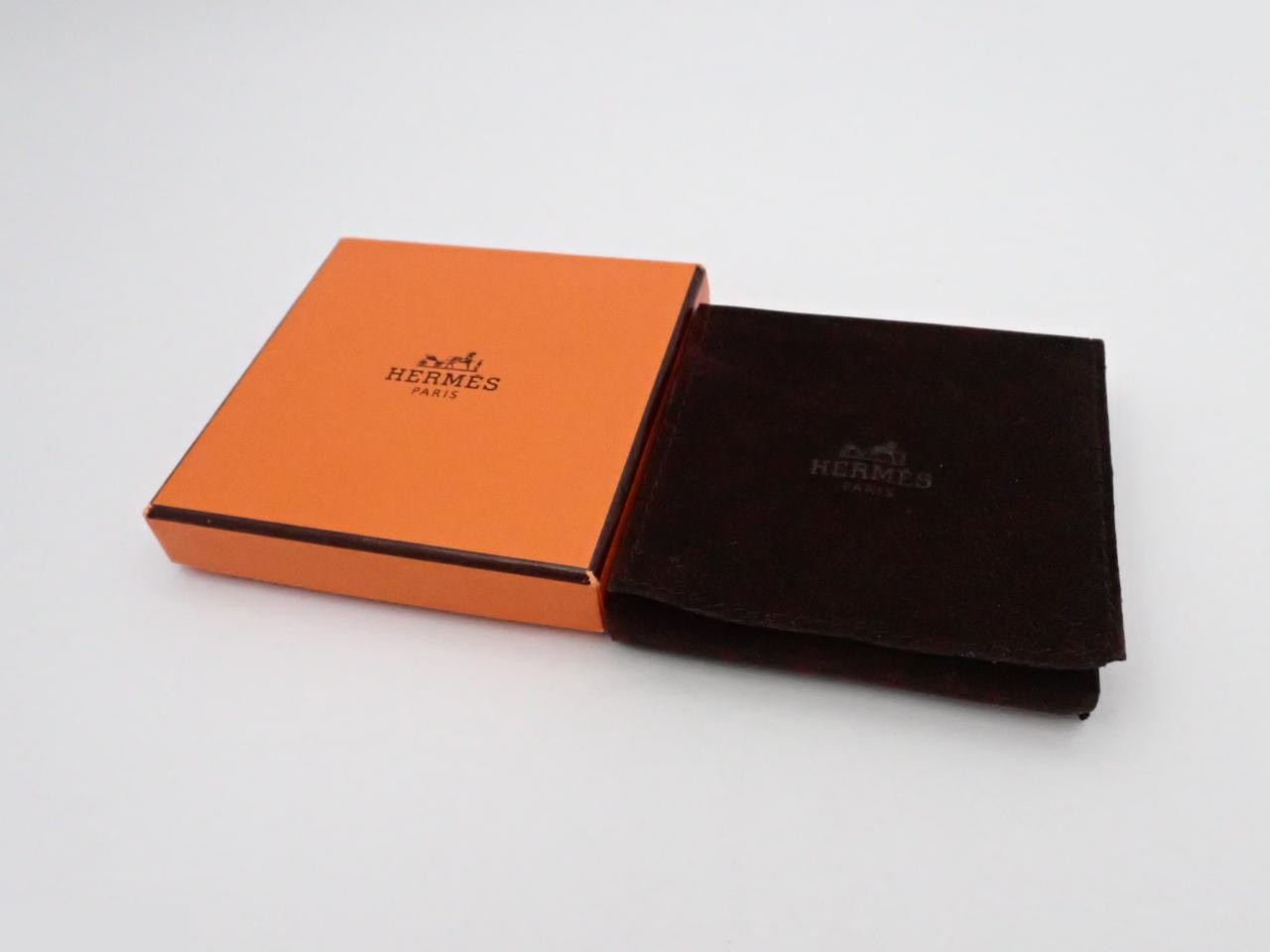 Click crack, box, wrist size approximately 15 cm — view 4