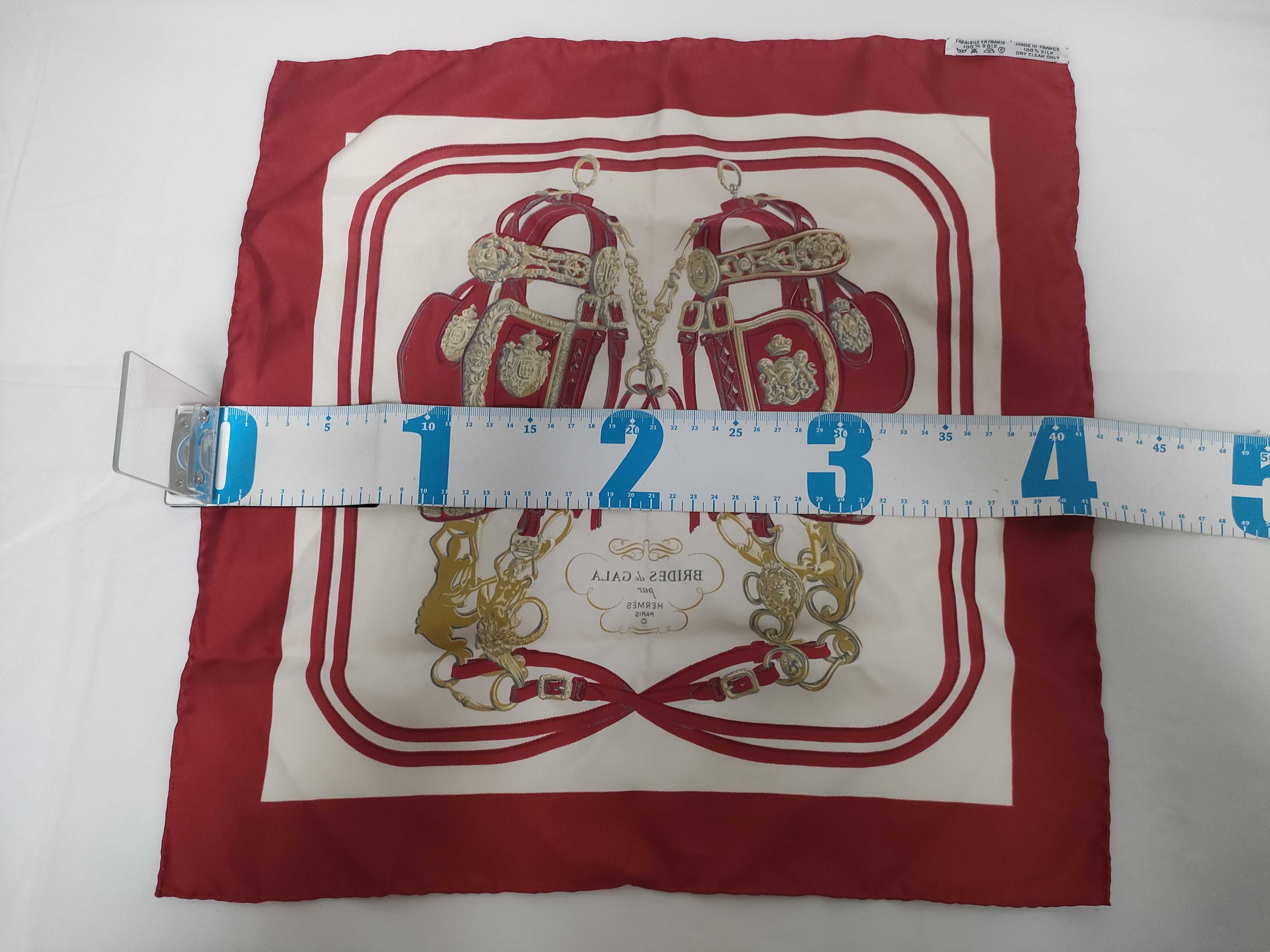 Carre 45 BRIDES de GALA Scarf and other accessories — view 2