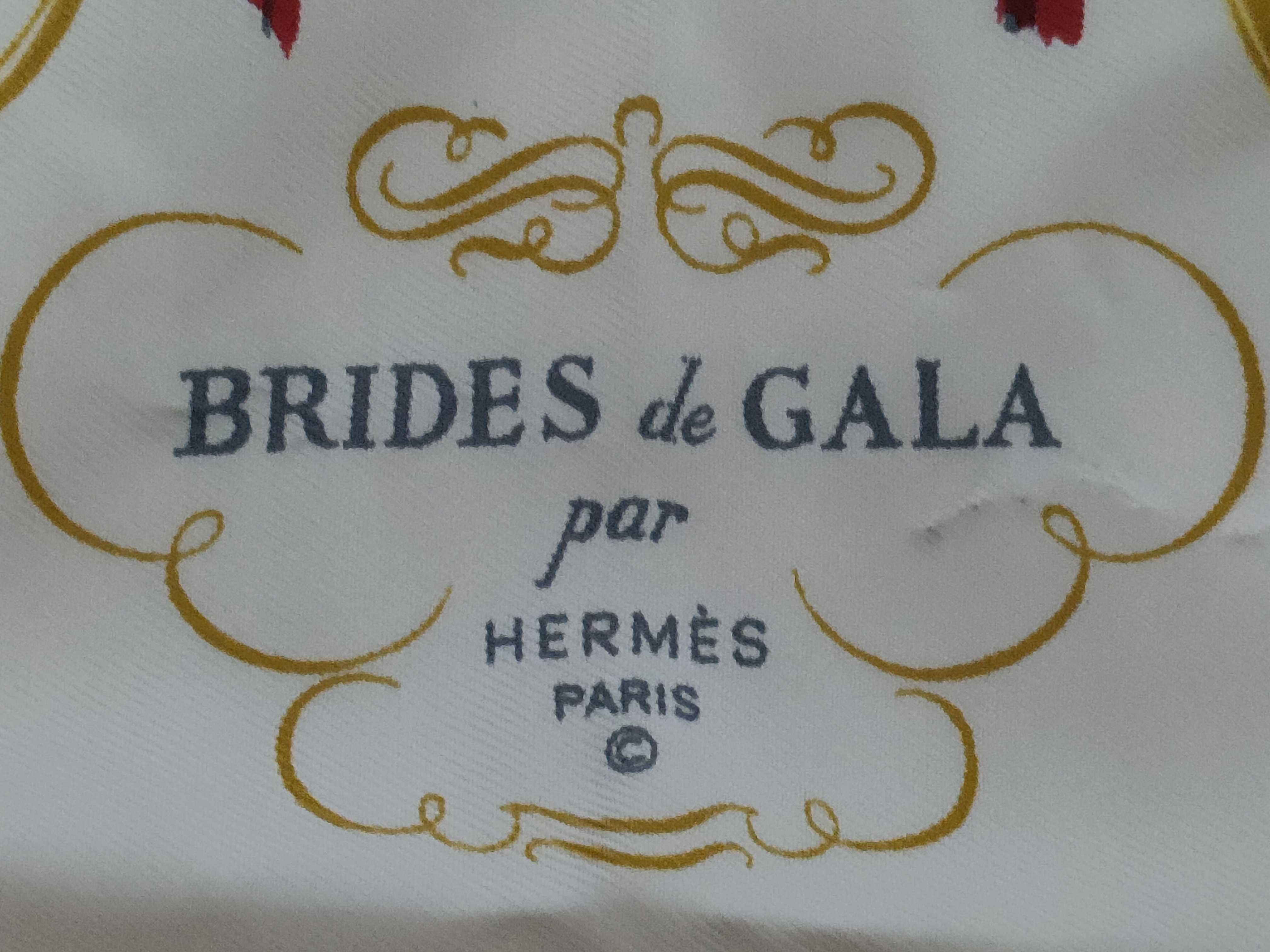 Carre 45 BRIDES de GALA Scarf and other accessories — view 3