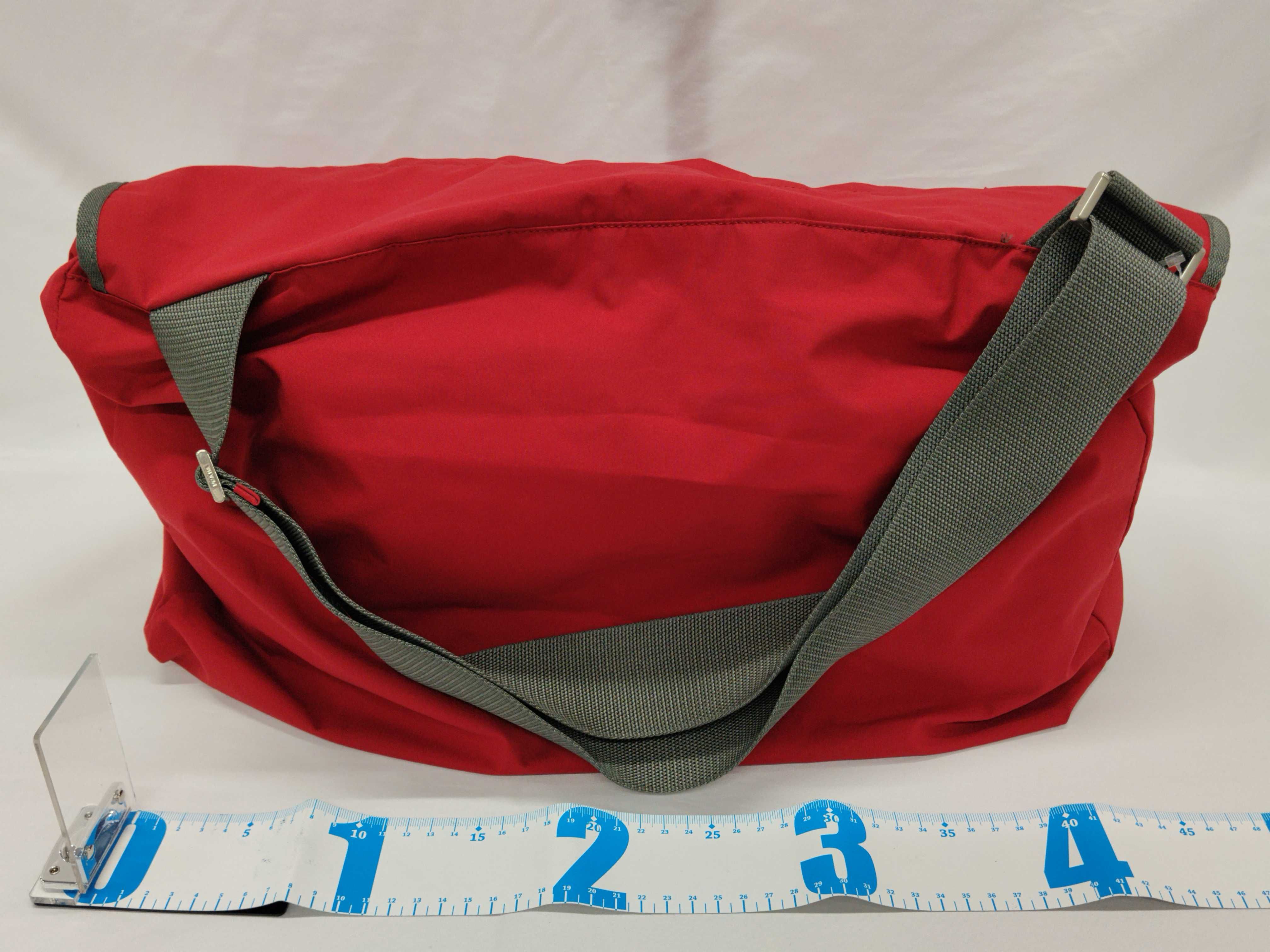 Sport Nylon Shoulder Bag, Red — view 2