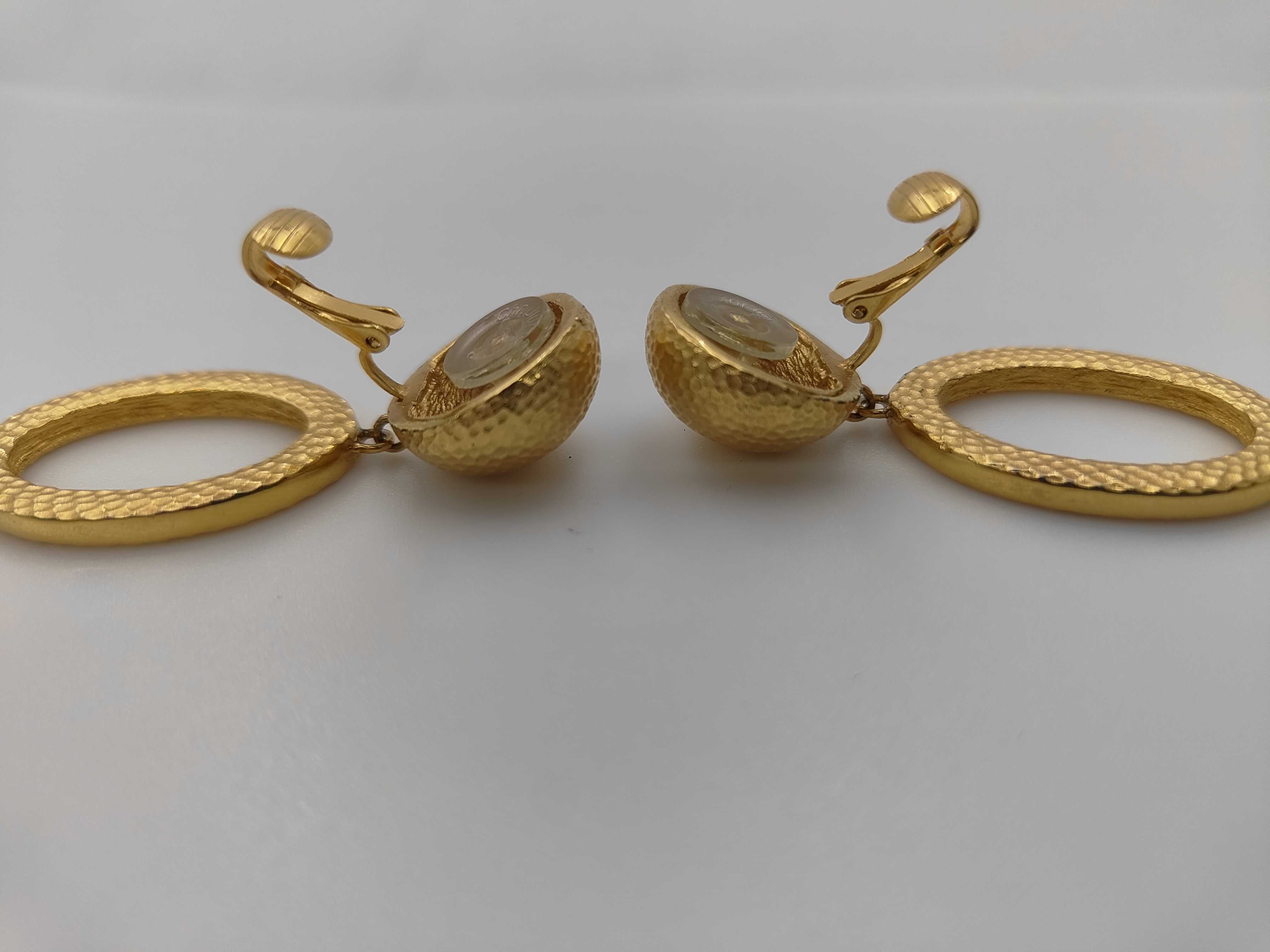 earrings — view 3