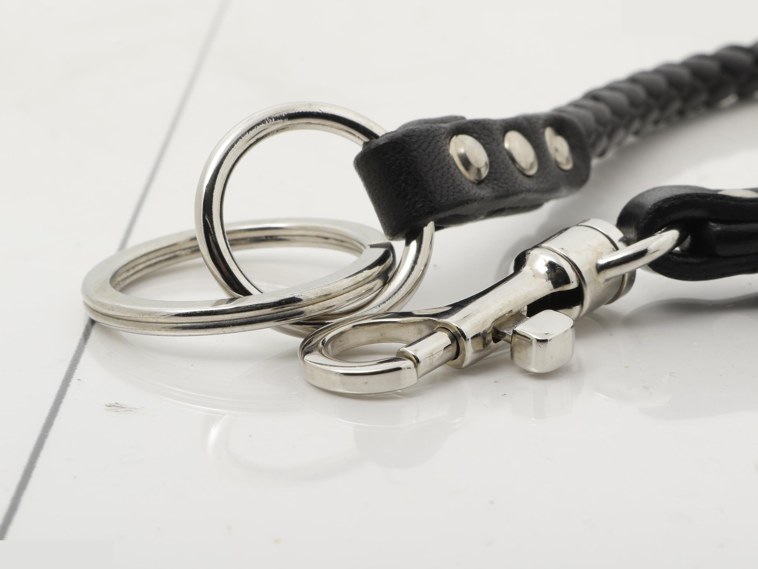 Intrecciato Wallet Chain — view 3