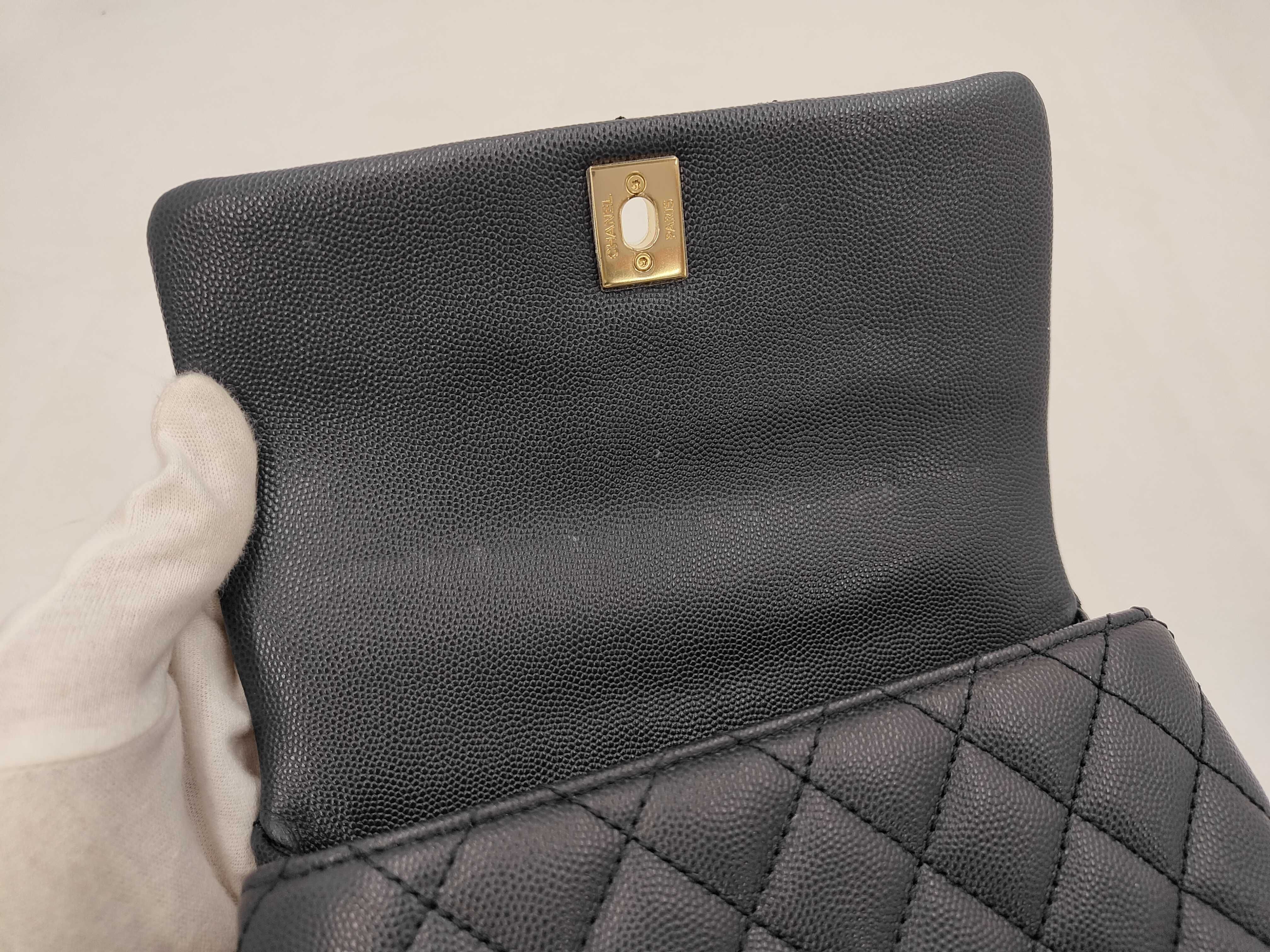 Matelassé Coco Handle XS Caviar Leather Dark Navy Gold Hardware 30 Series Bag — view 8