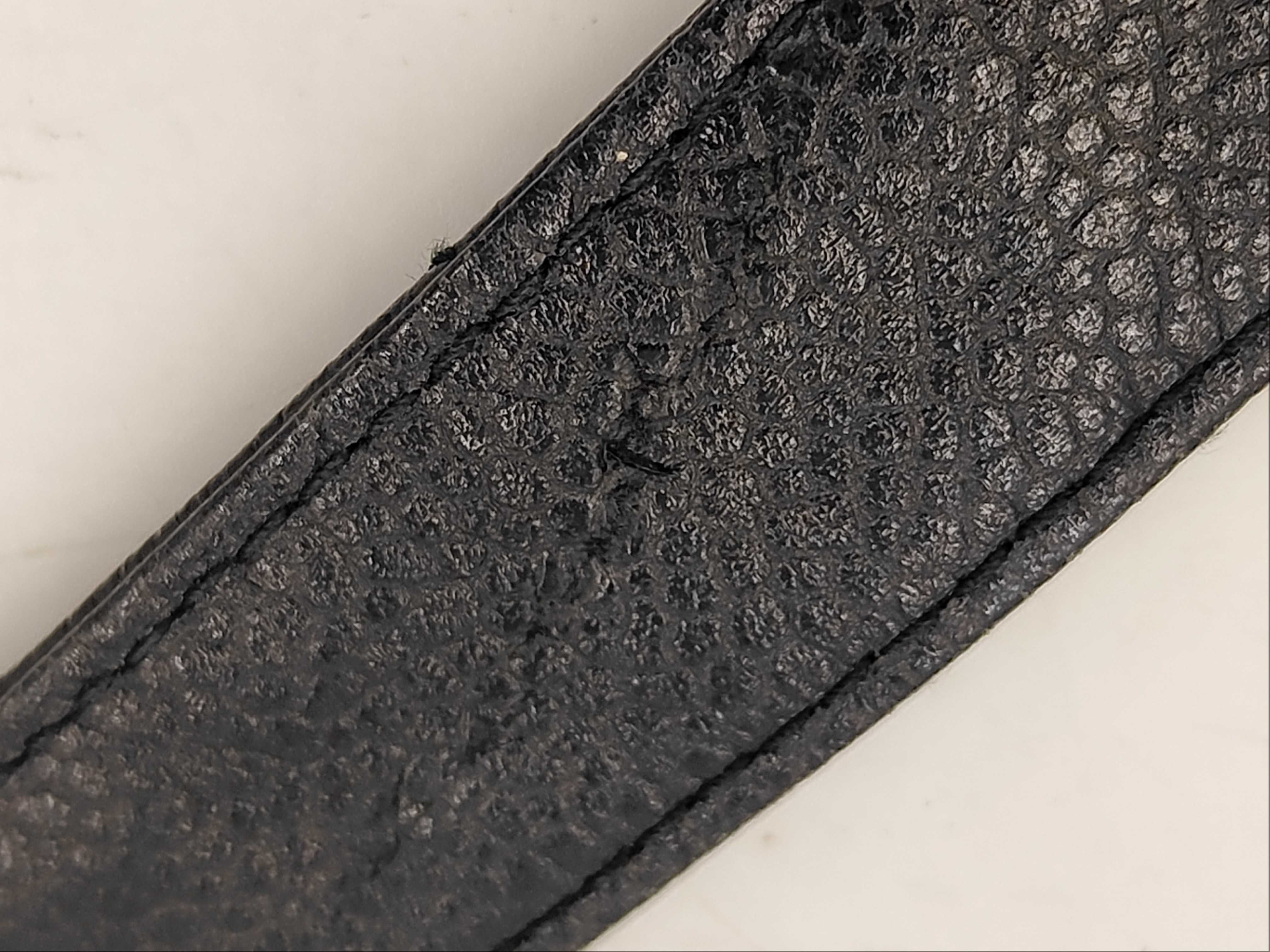 Round Flap Caviar Skin Shoulder Bag (Series 2) — view 6