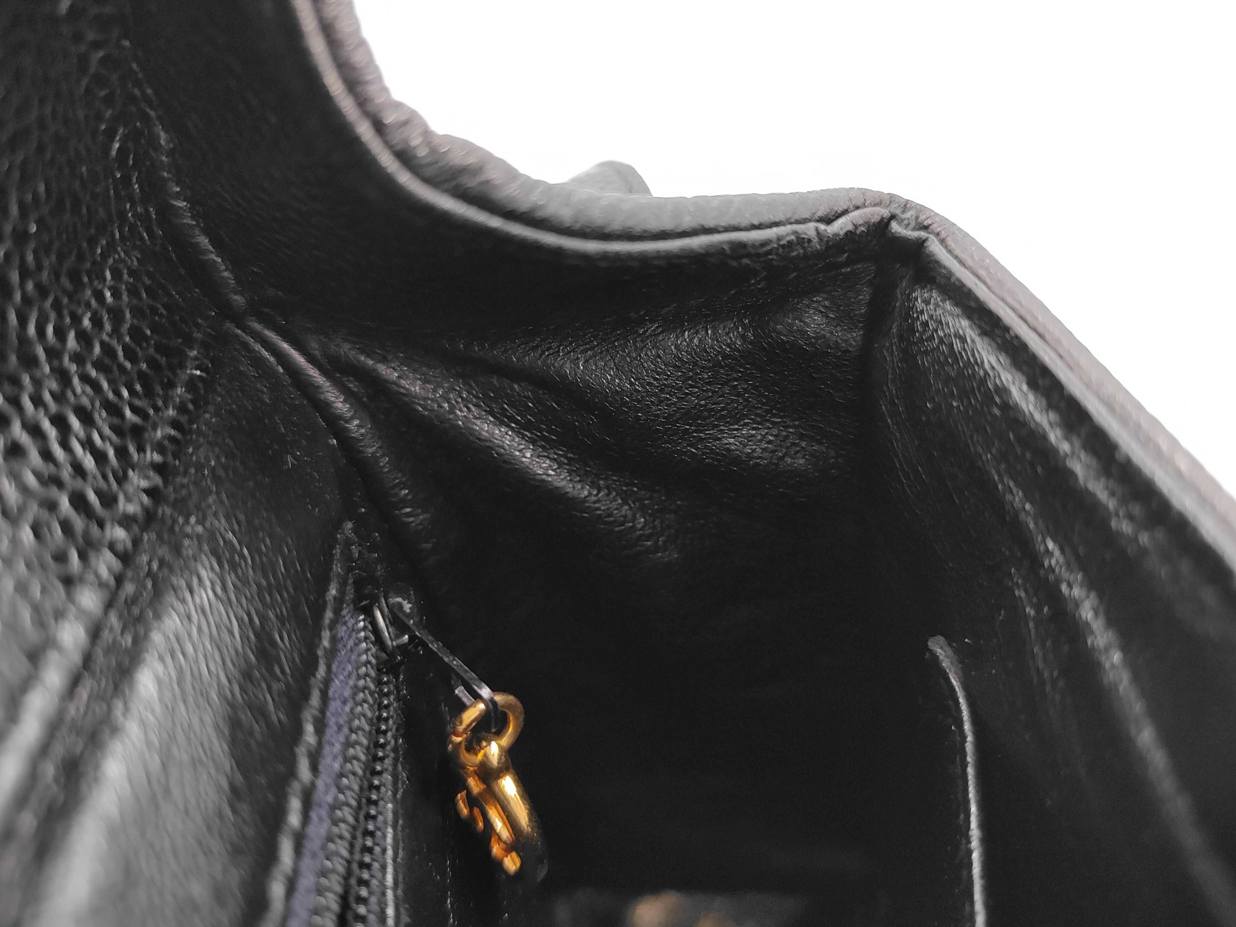 Round Flap Caviar Skin Shoulder Bag (Series 2) — view 9