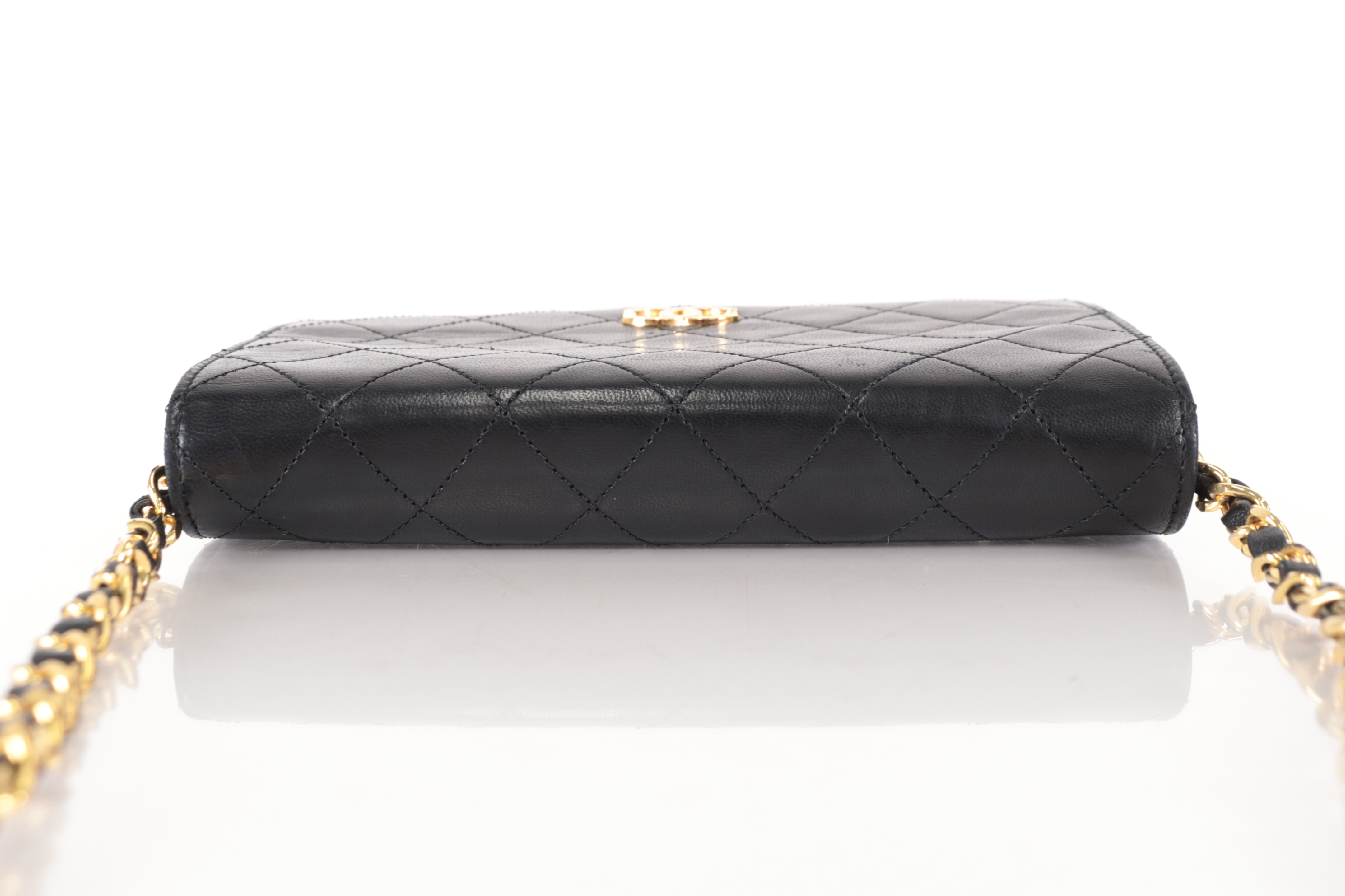 Full Flap Push Lambskin Chain Shoulder Bag (Serial Number 0) — view 6