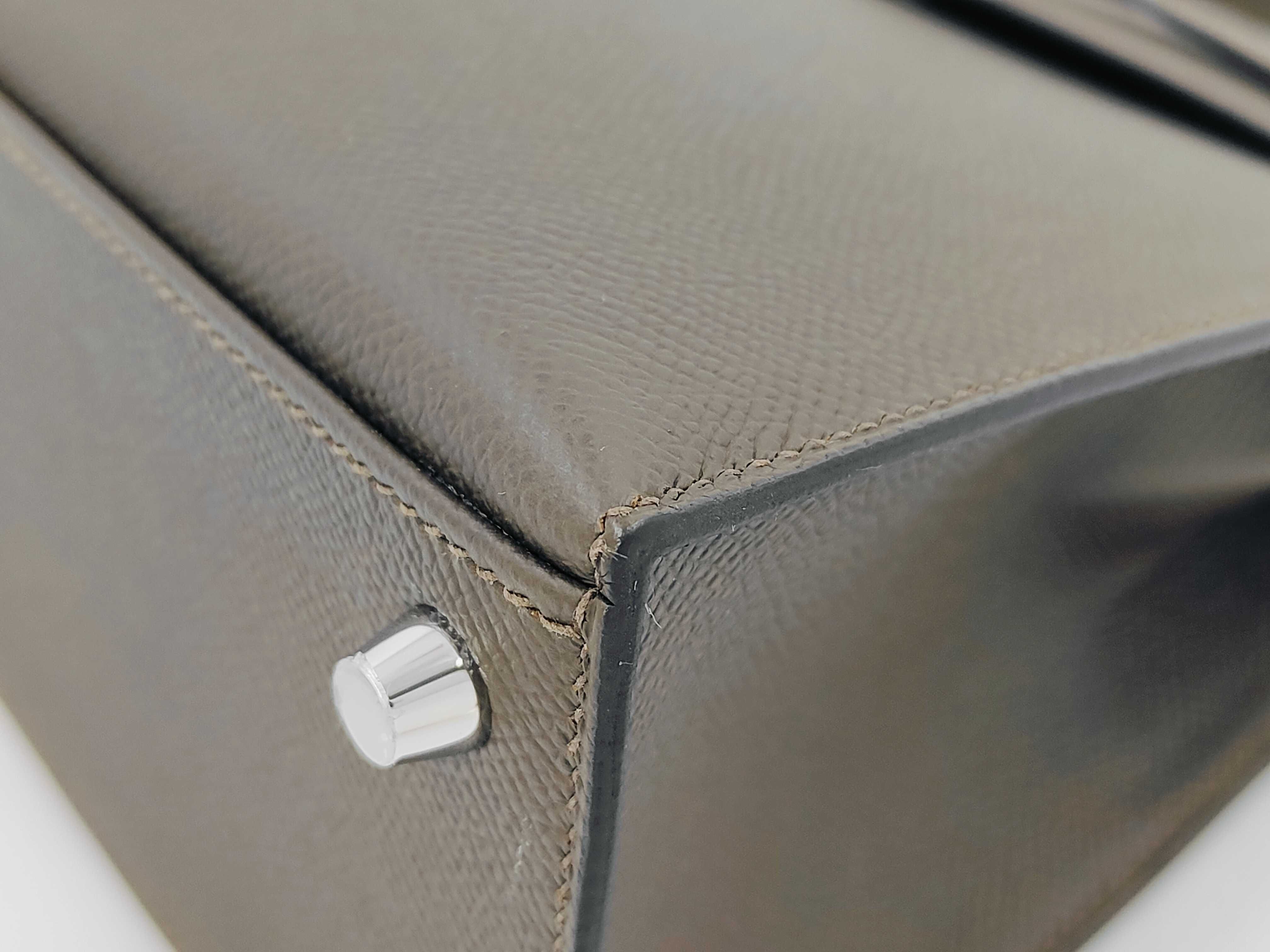 Kelly 25 Vert Roden Epsom Leather Handbag with Silver Hardware (G Stamp) — view 7