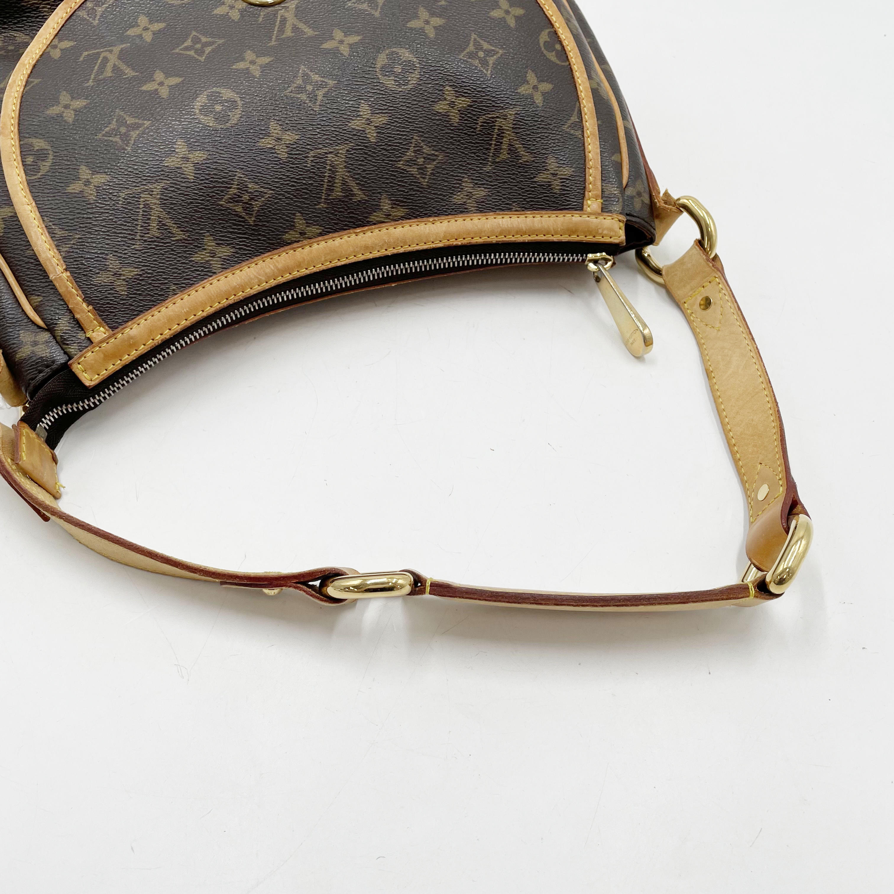 Monogram Thuram PM M40076 VI0036 Handbag — view 6