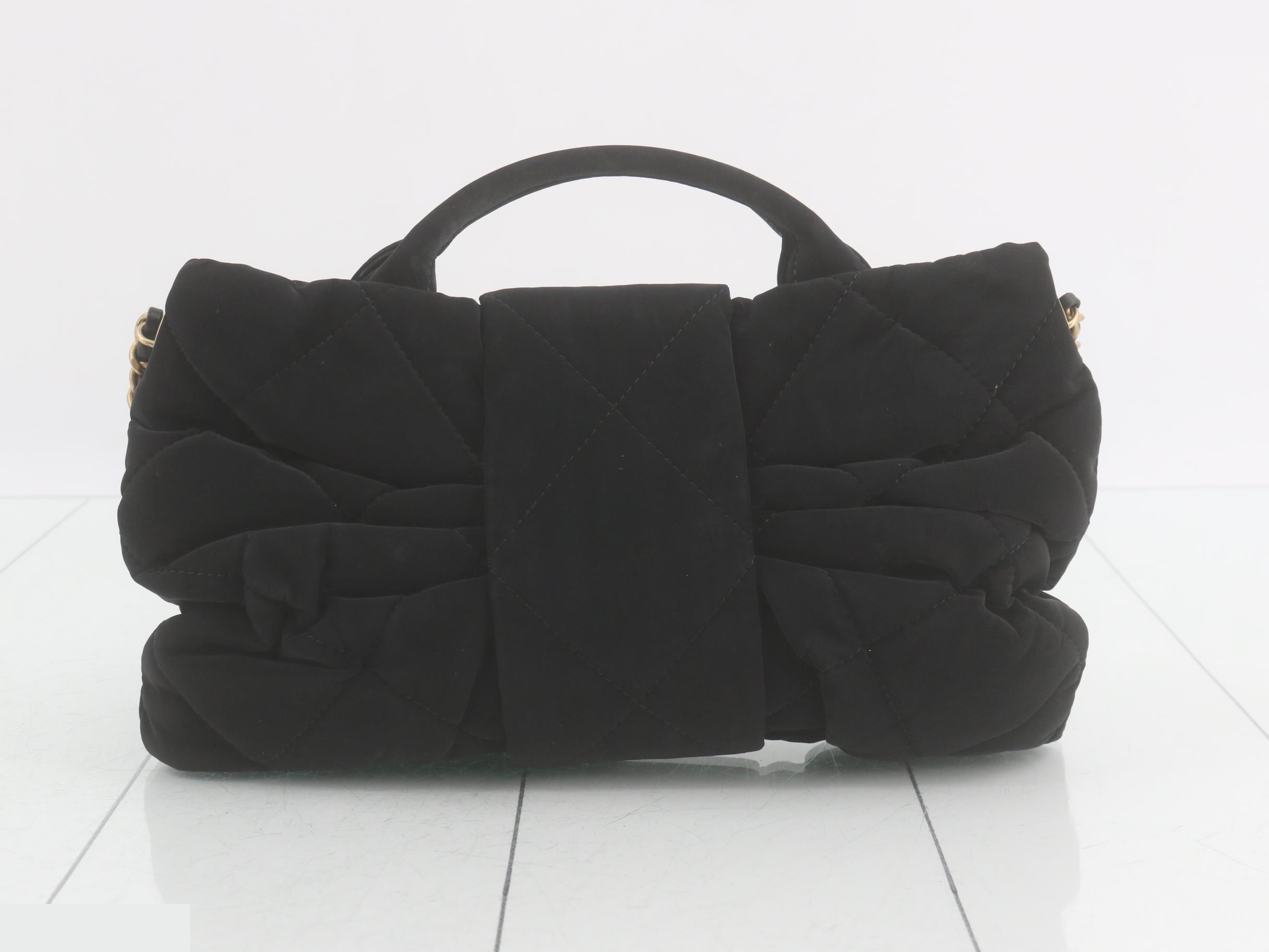 Matelassé handbag, chain shoulder bag — view 2