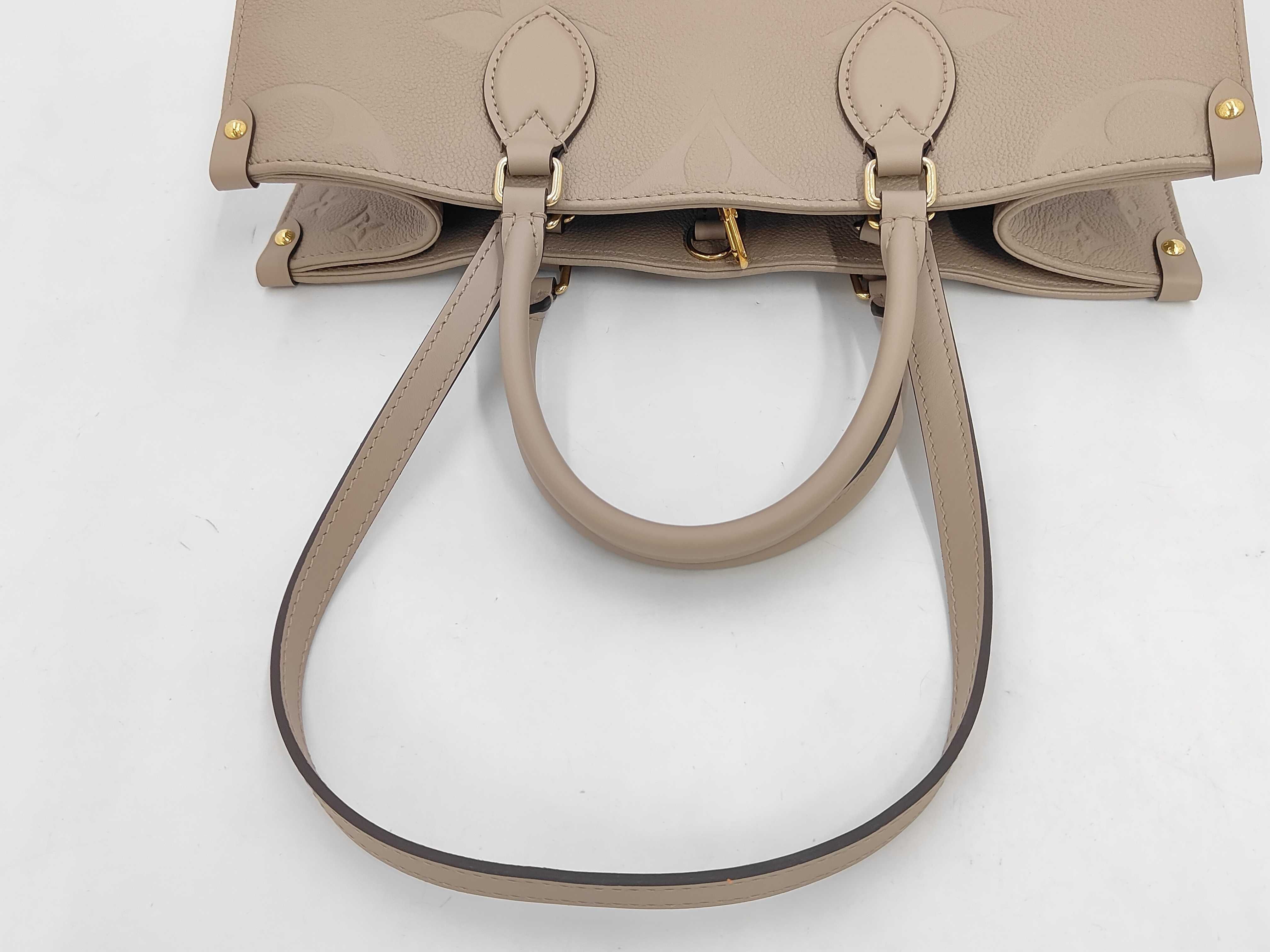 LV OnTheGo MM M45607 Tote Bag (with box and dust bag) — view 5