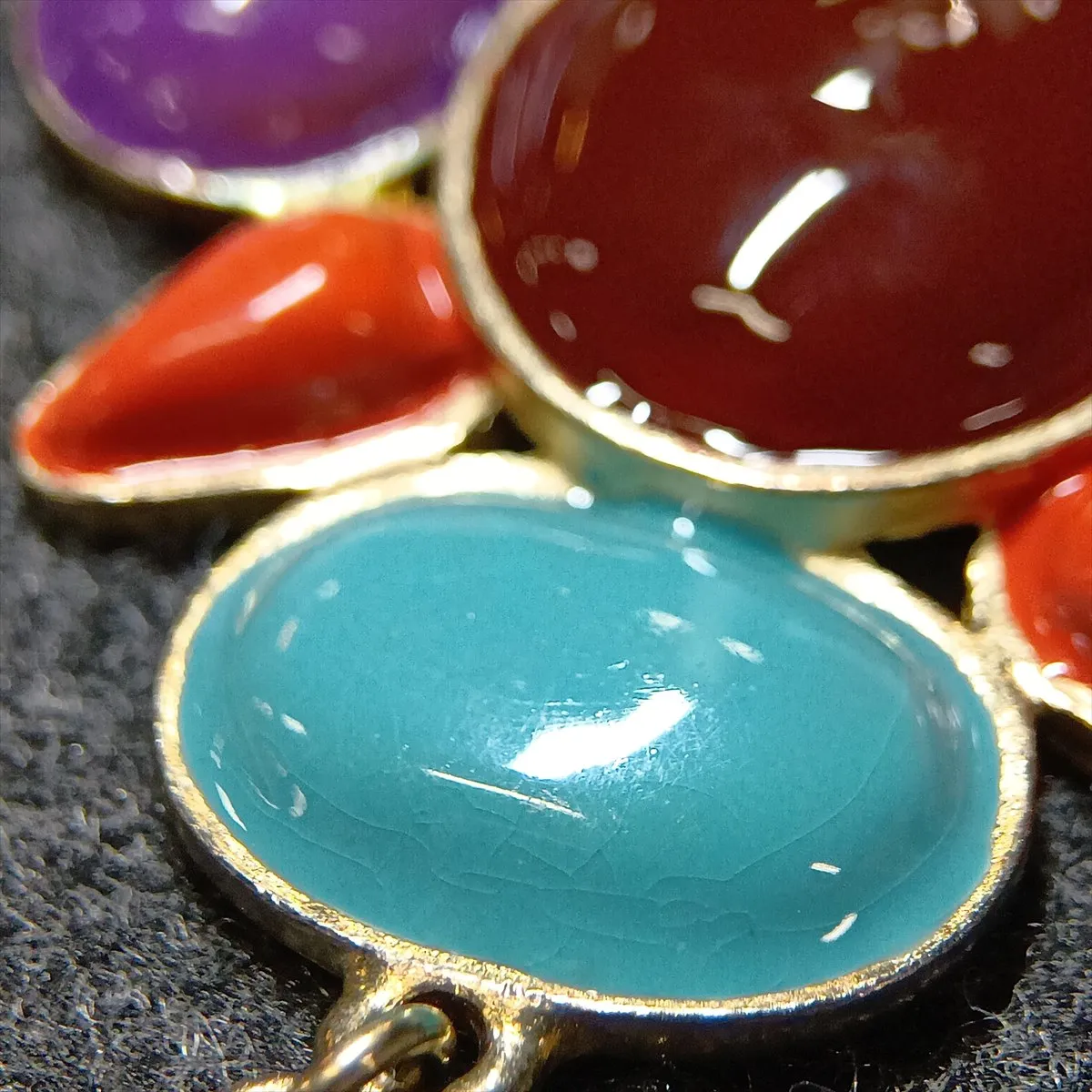 Coco Mark 07A Necklace GP x Colored Stone Gold x Multicolor — view 6
