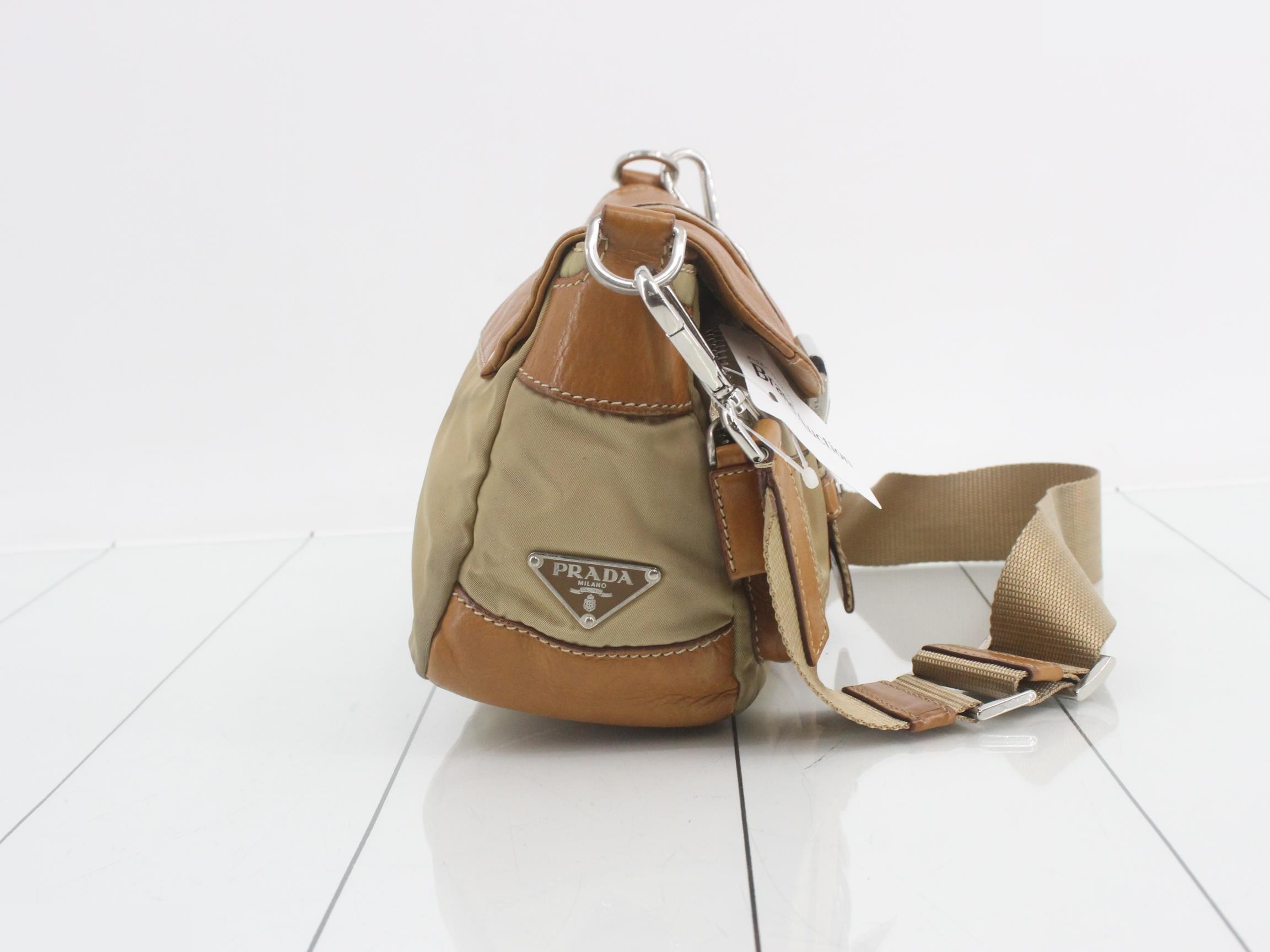 handbag — view 4