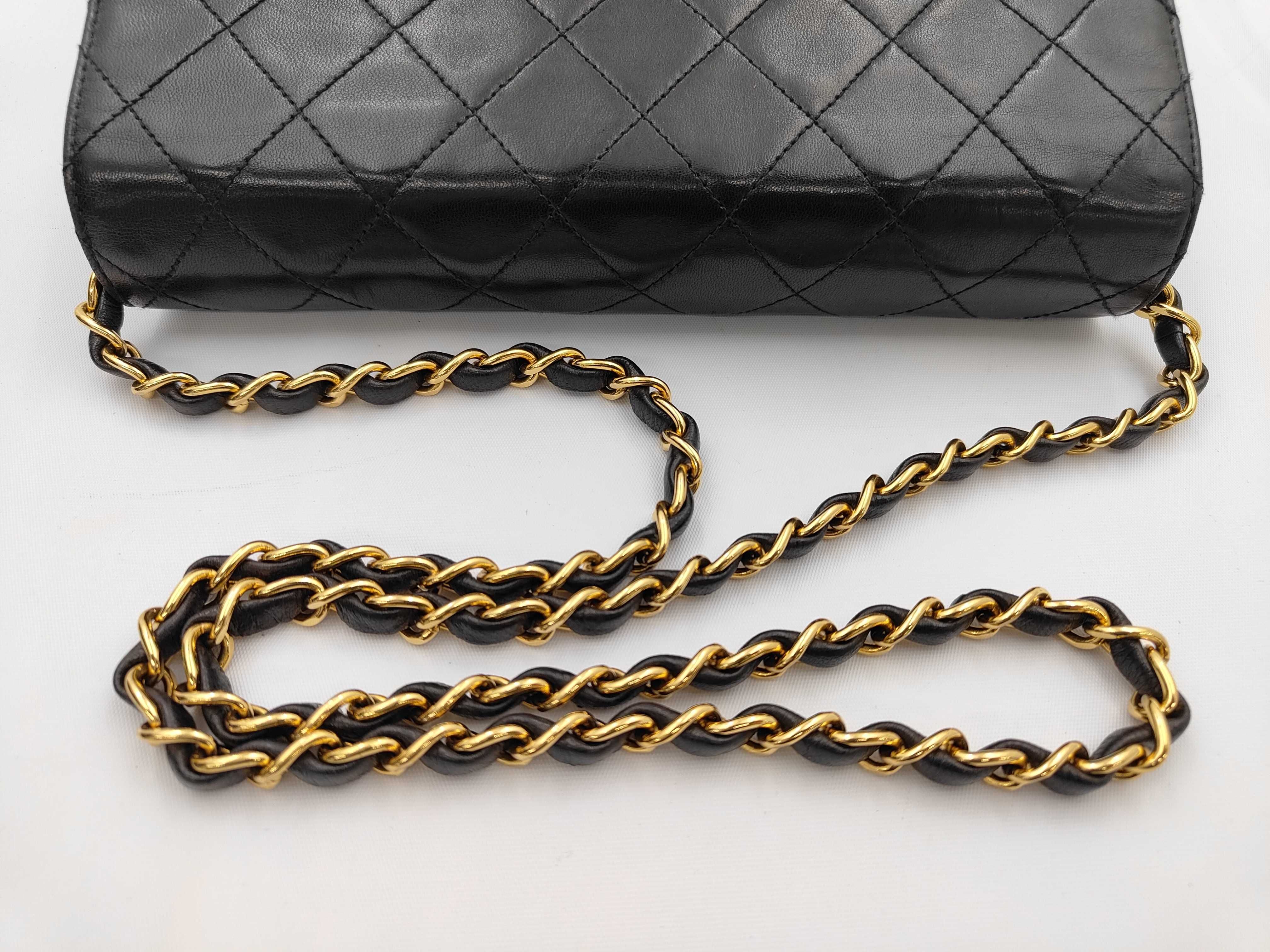 Matelassé Push-Lock Chain Shoulder Bag, Black, Series 5 (Shoulder Bag) — view 3