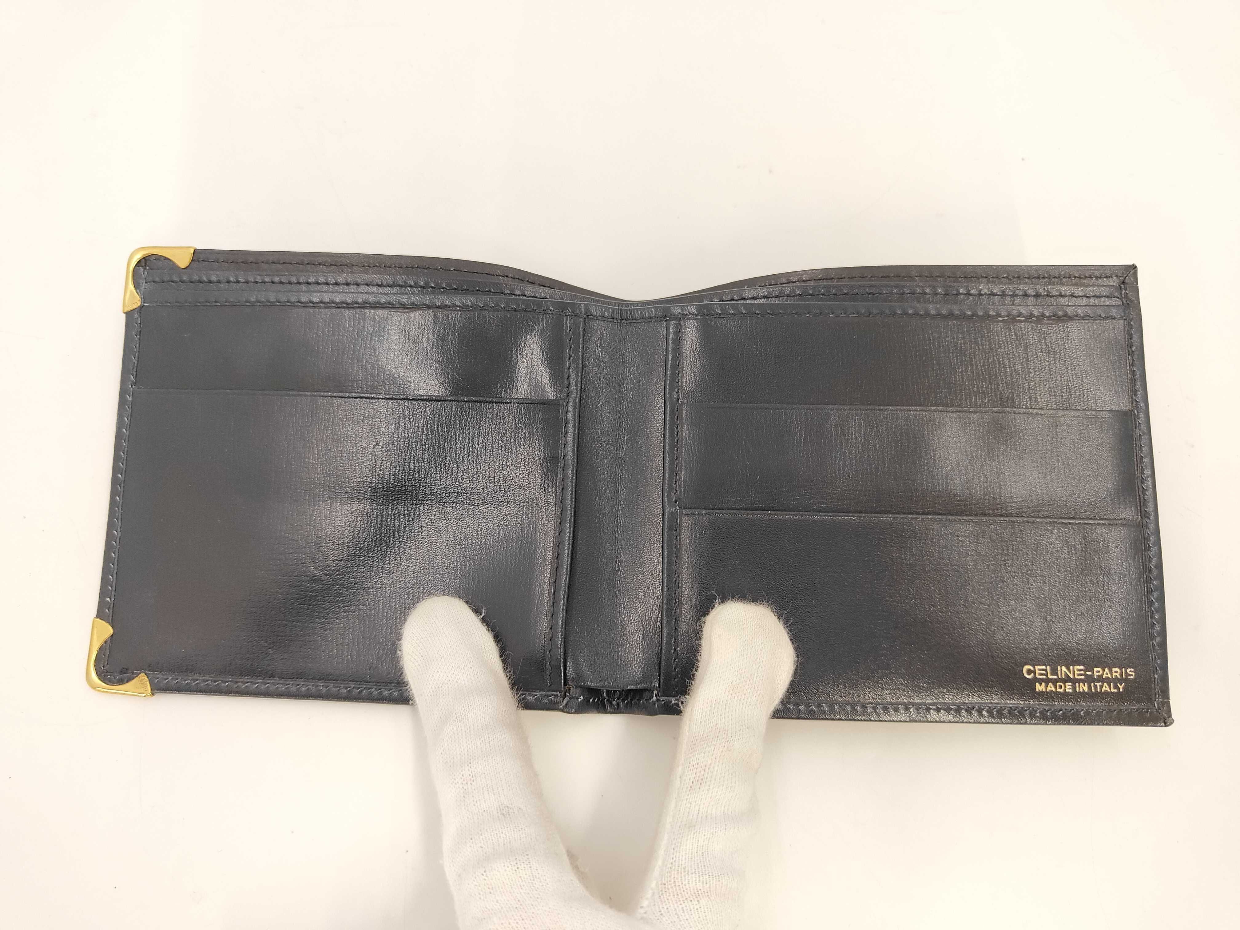 Carriage Wallet — view 3