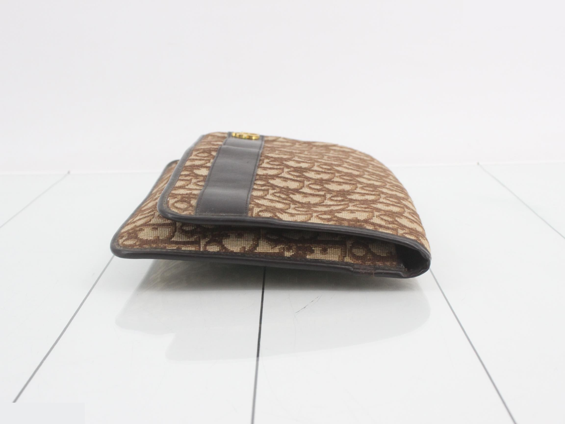 Second bag — view 3