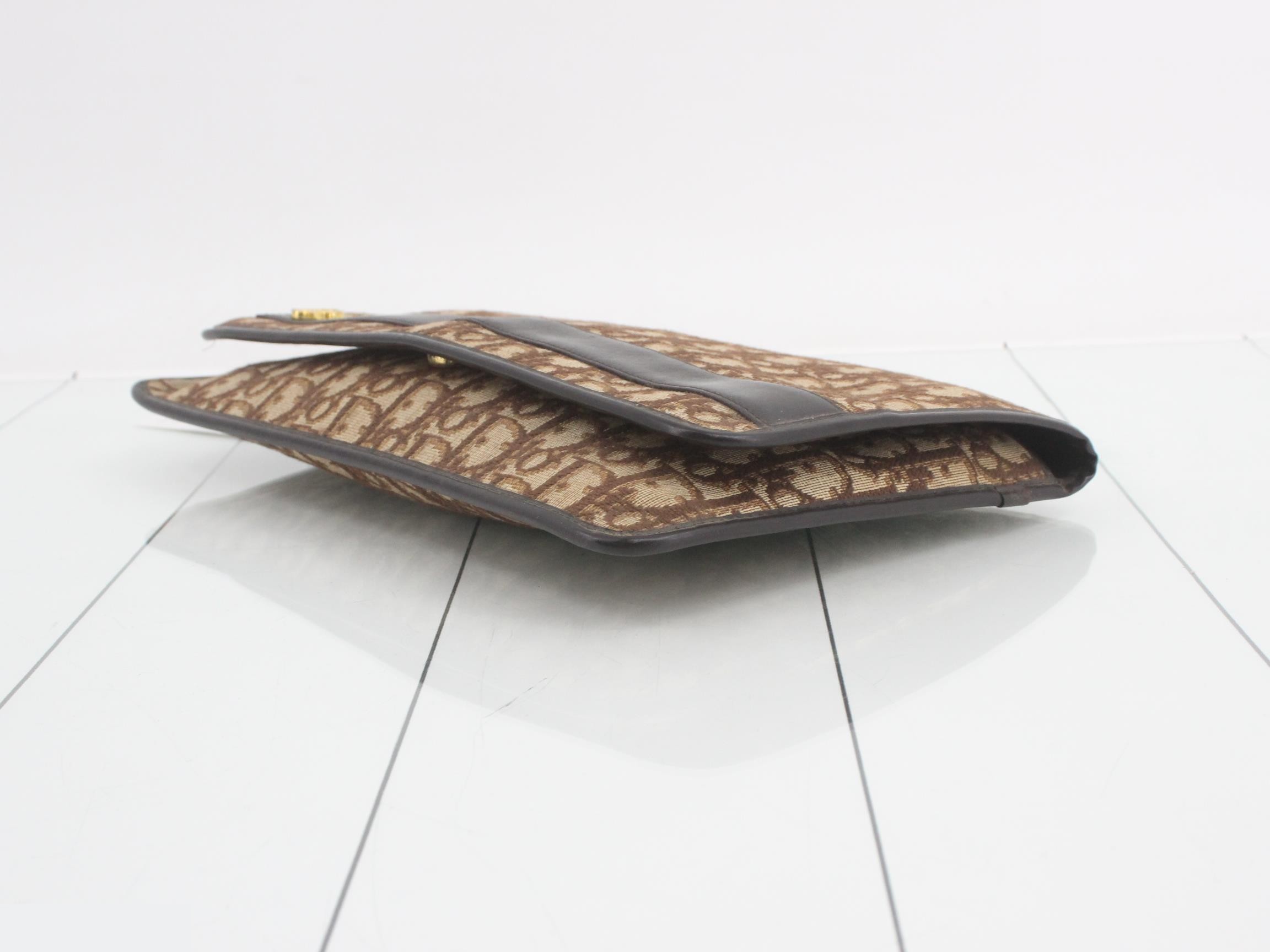 Second bag — view 6